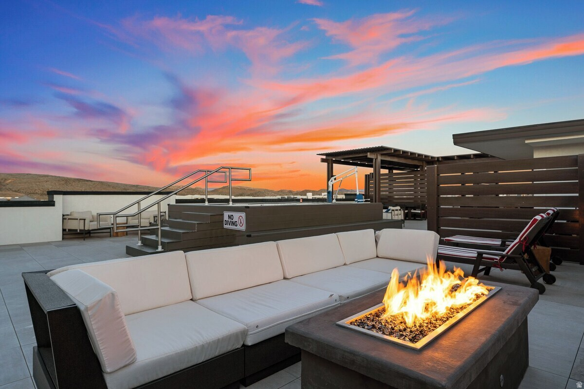DESERT COLOR - Residential