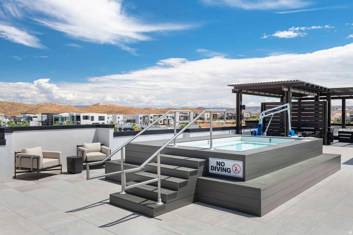DESERT COLOR - Residential