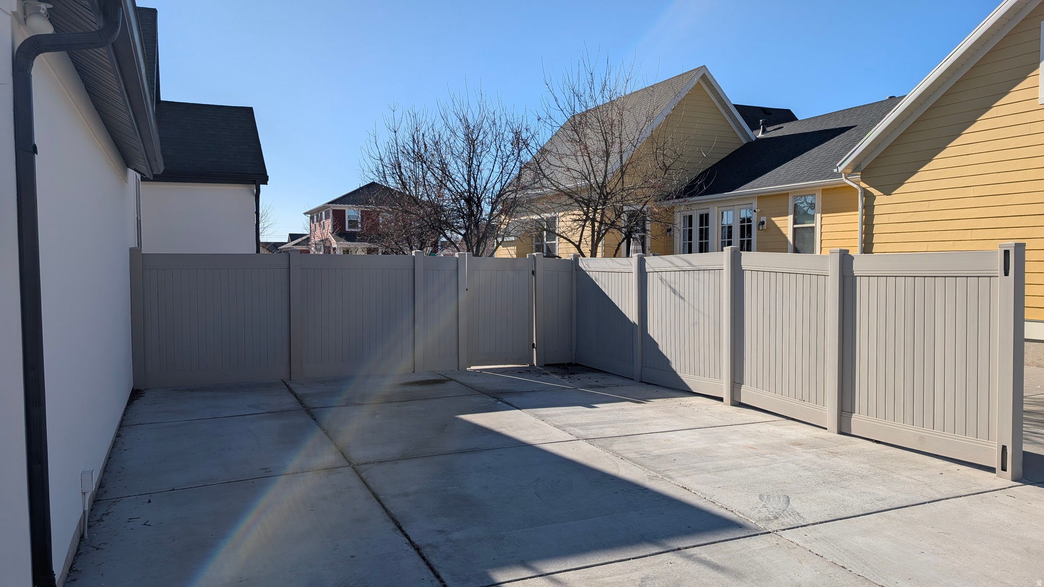 HILL FARMS - Residential