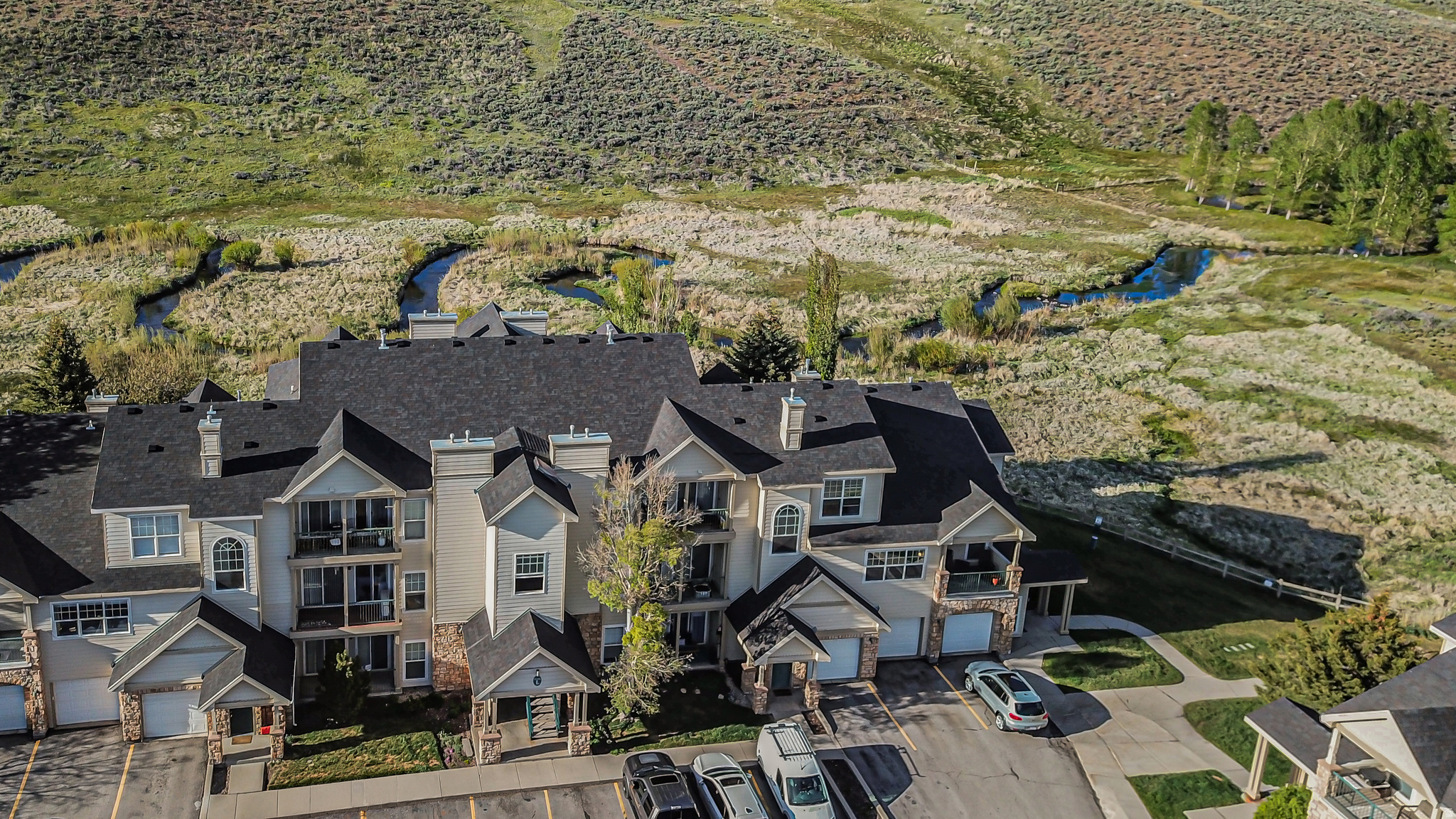 CANYON CREEK CONDO - Residential