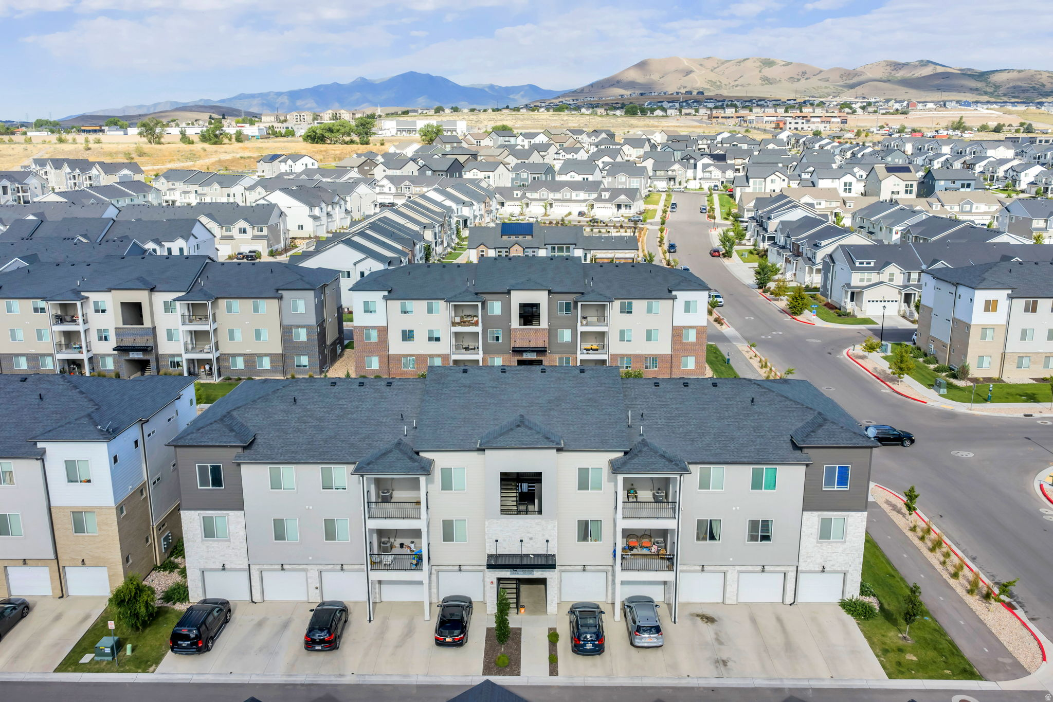 GARDNER POINT - Residential