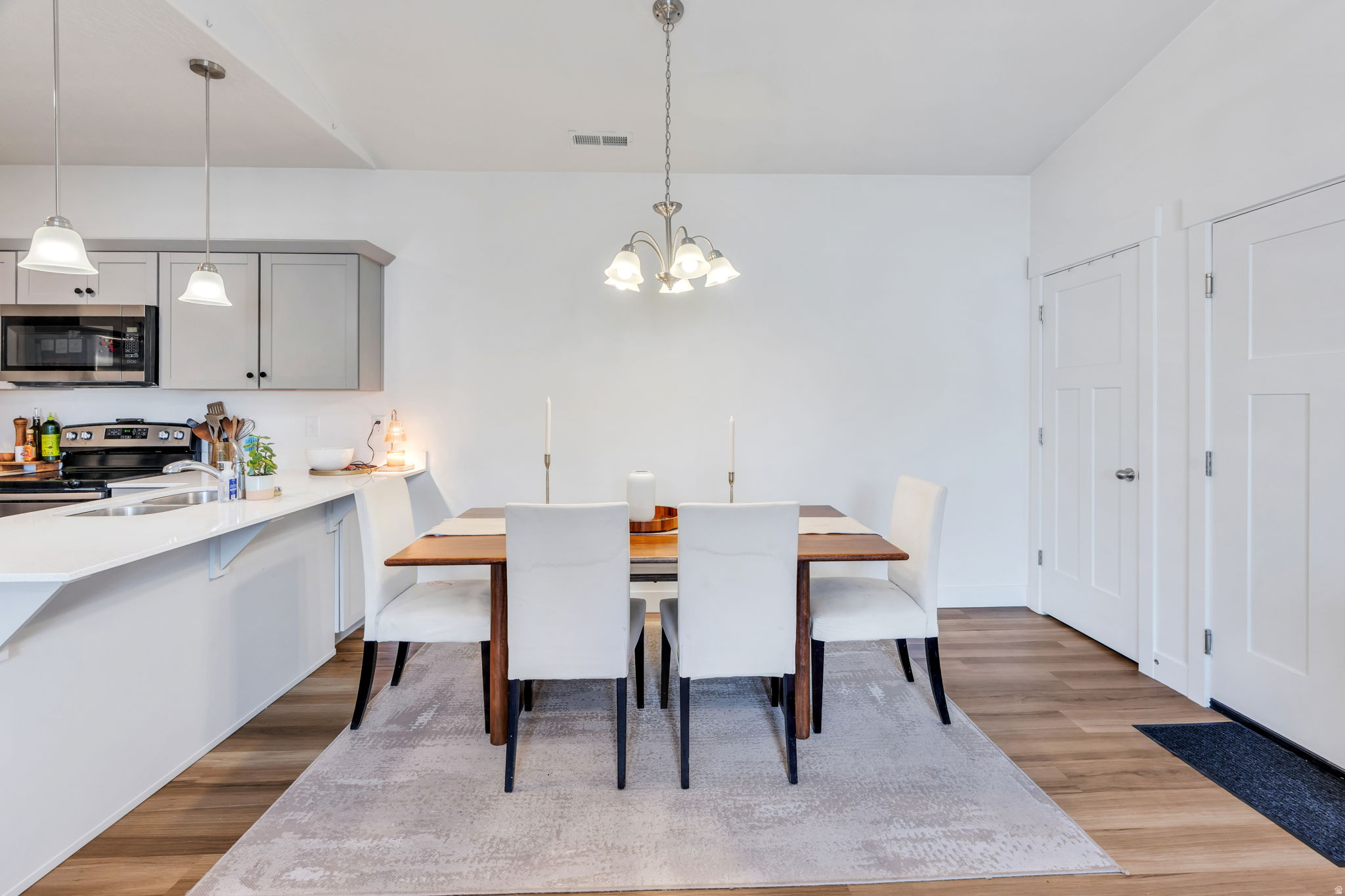 GARDNER POINT - Residential