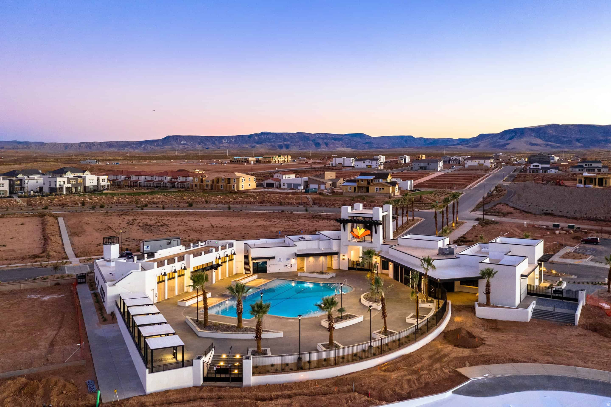 DESERT COLOR - Residential