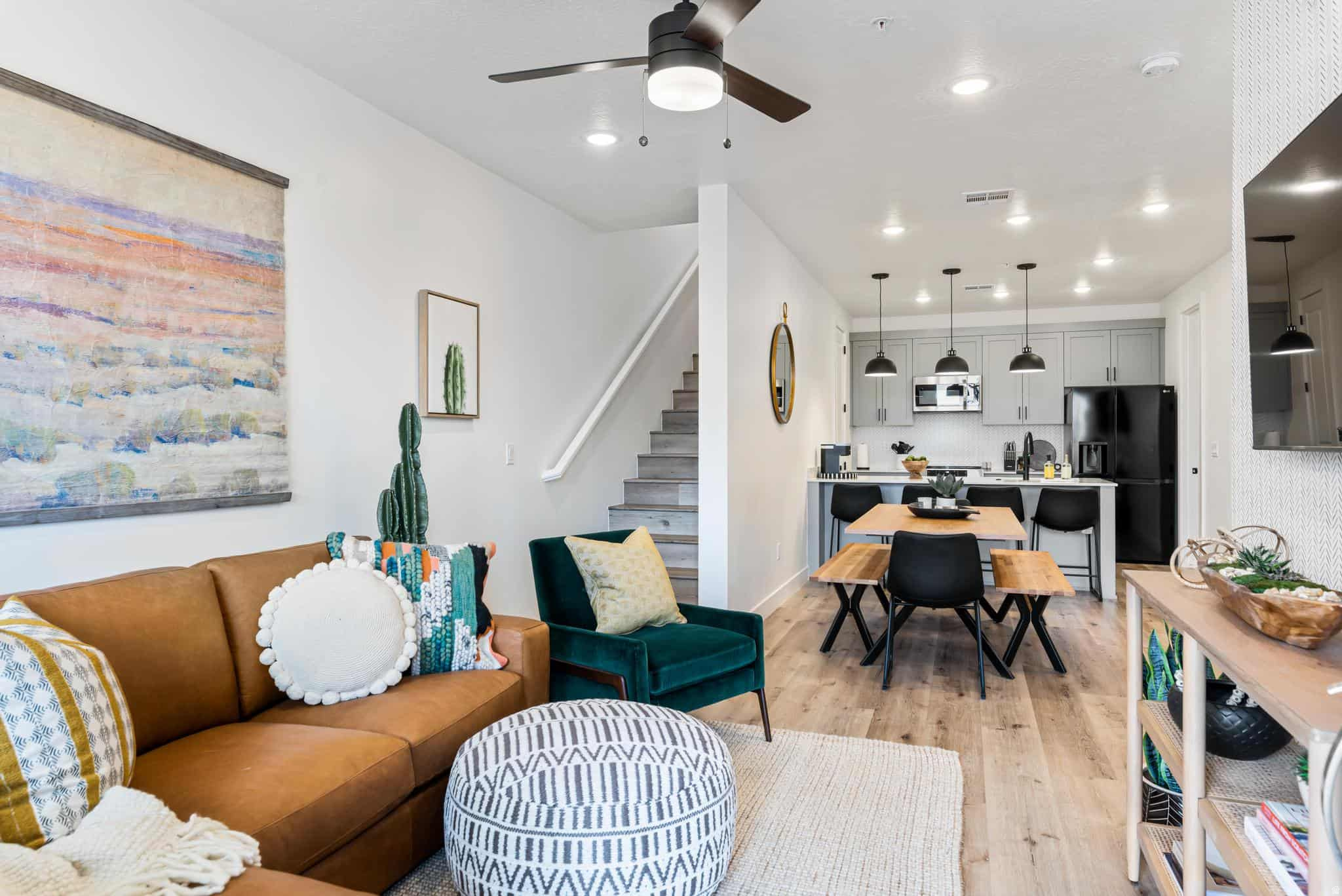 DESERT COLOR - Residential
