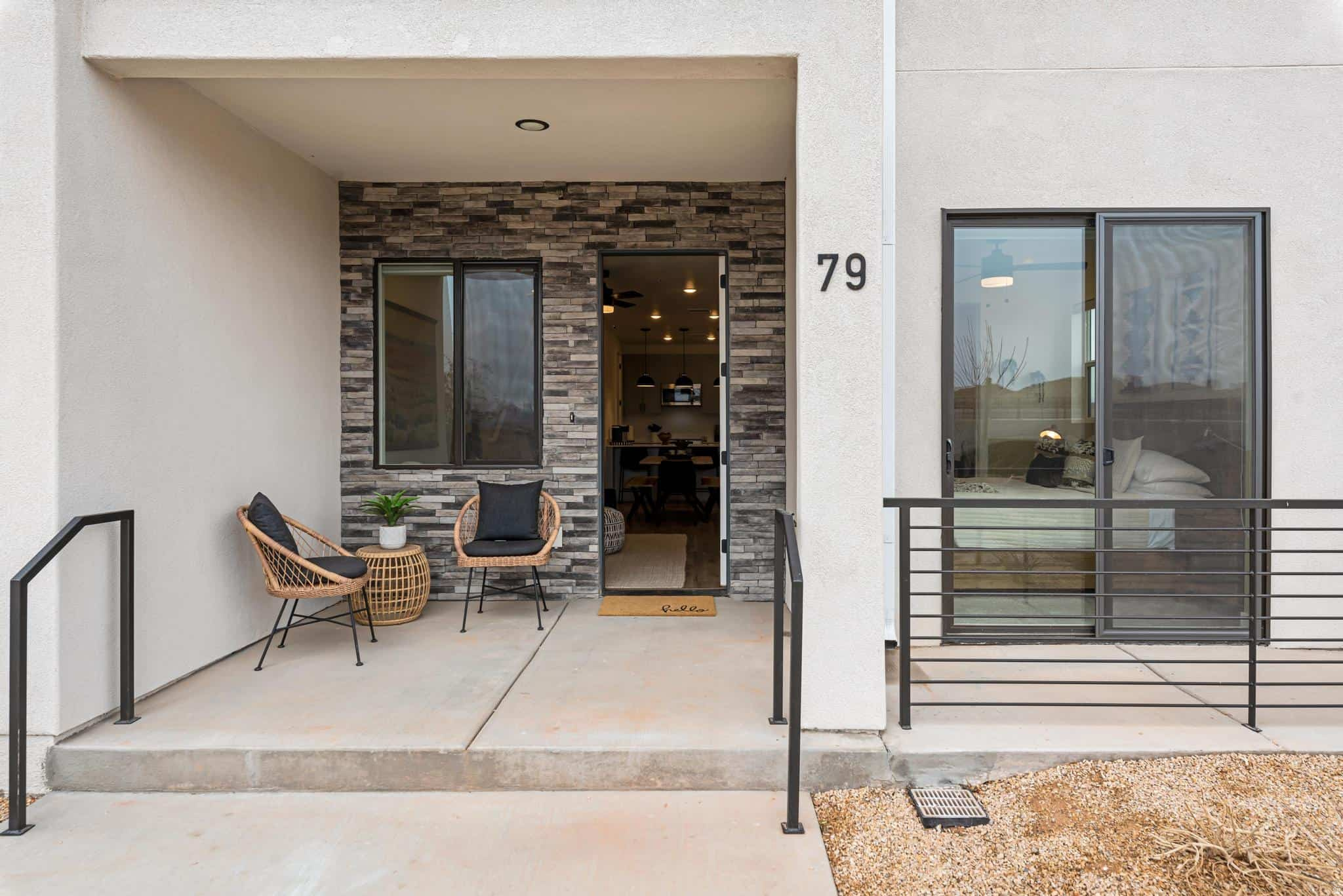 DESERT COLOR - Residential