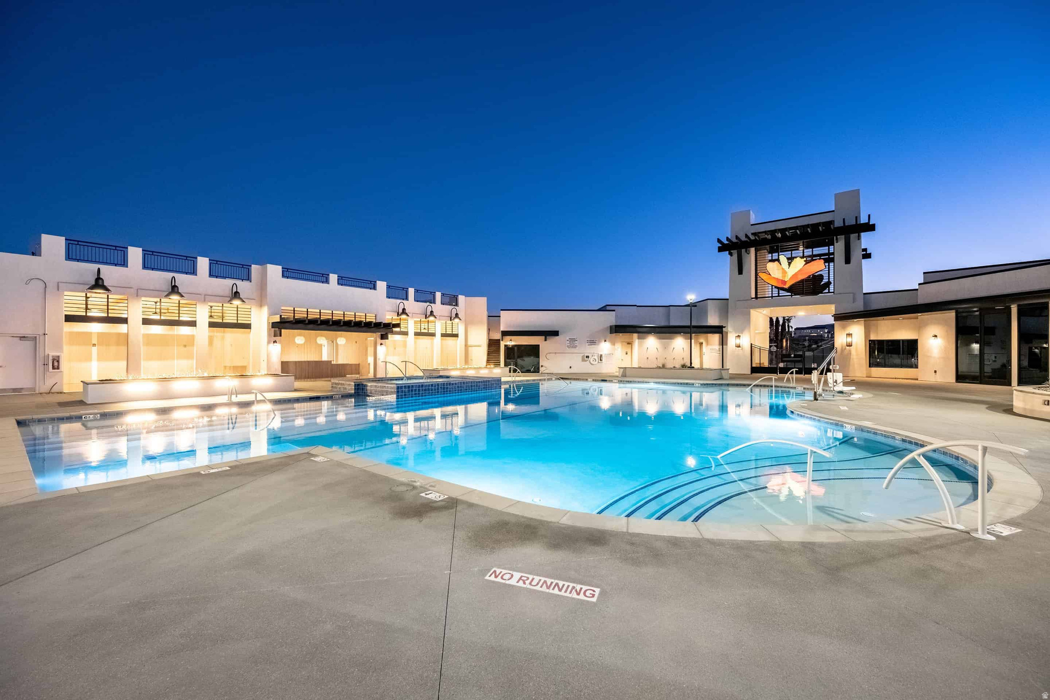 DESERT COLOR - Residential