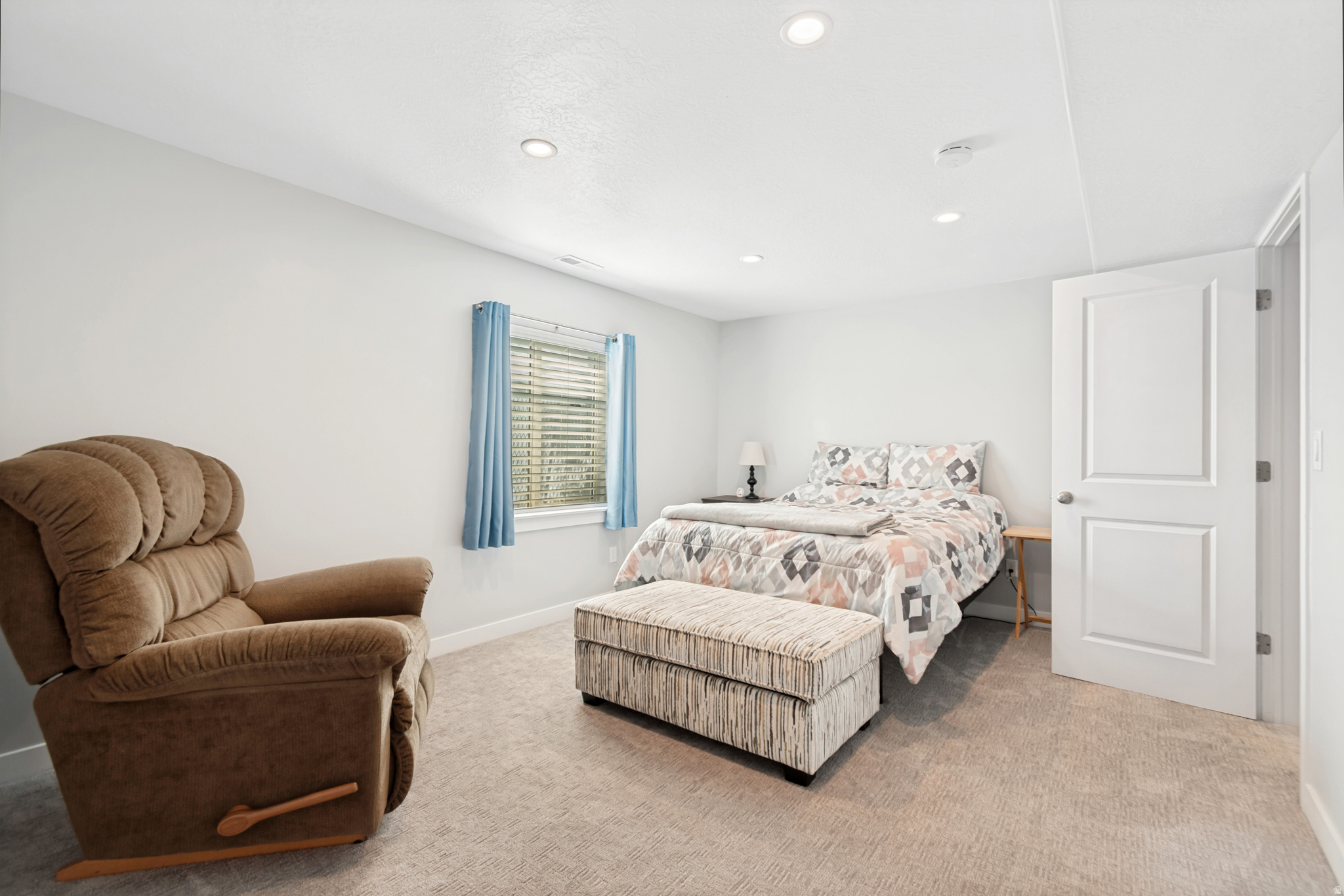 WILLOW SPRINGS - Residential