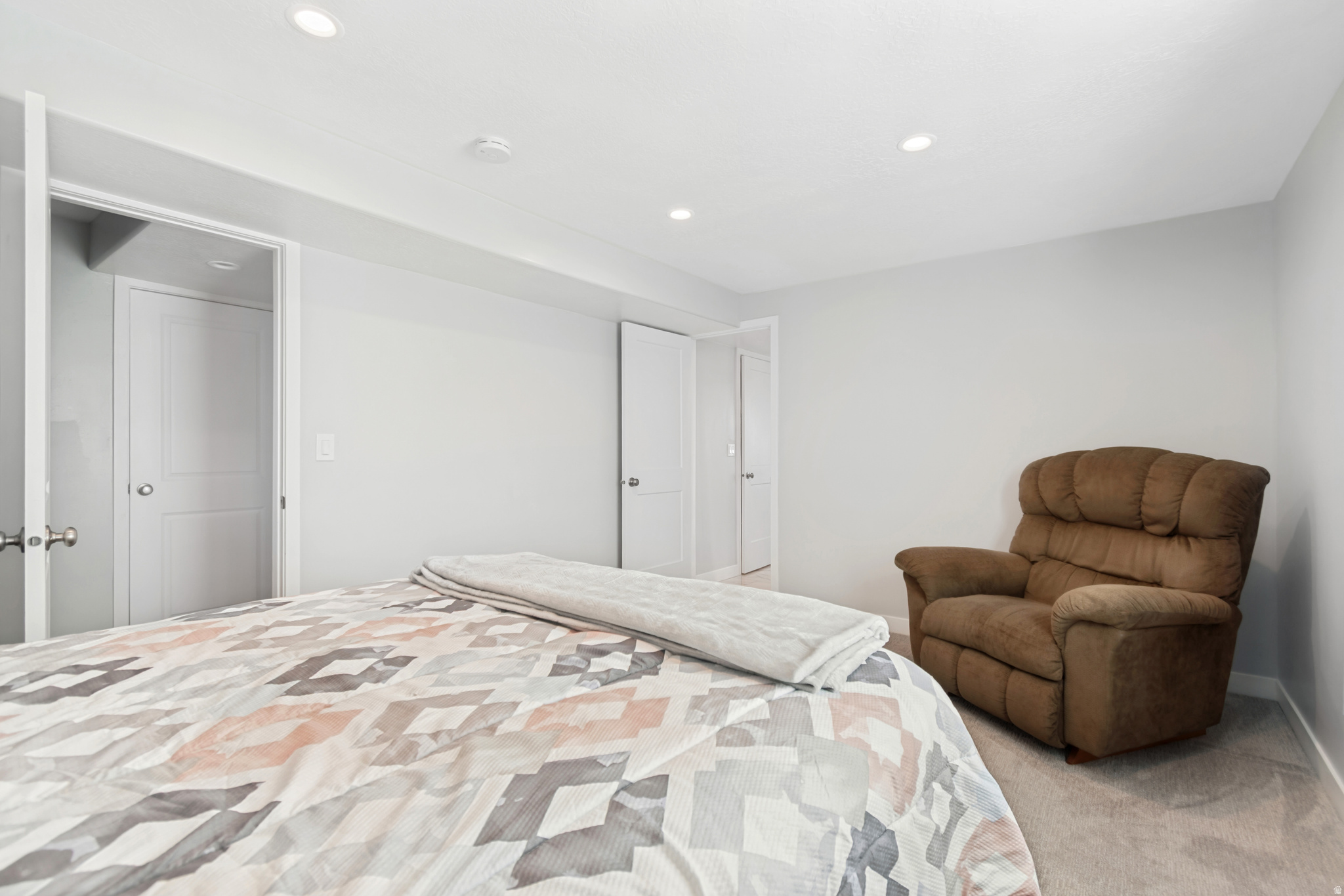 WILLOW SPRINGS - Residential