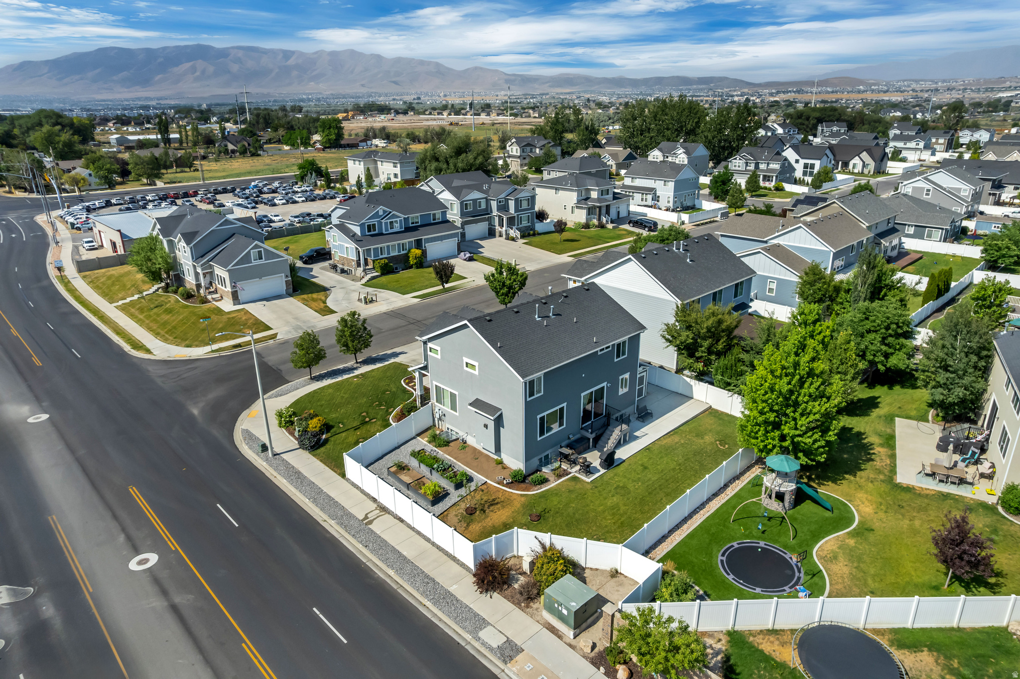 WILLOW SPRINGS - Residential