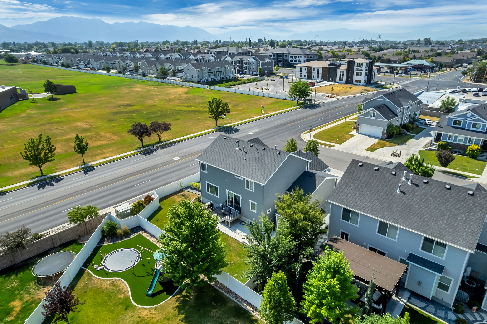 WILLOW SPRINGS - Residential