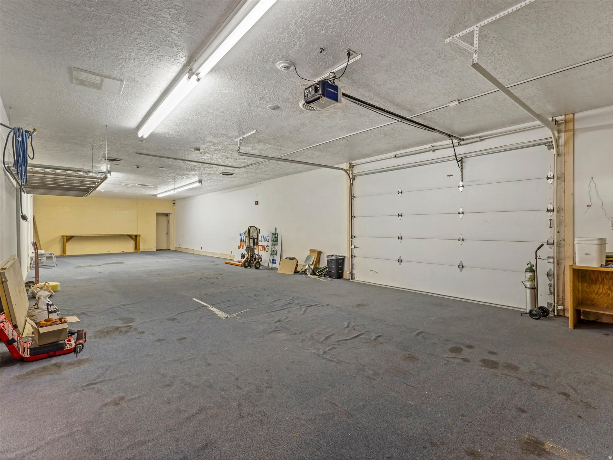 INDUSTRIAL COMMERCE CENTER - Commercial Sale