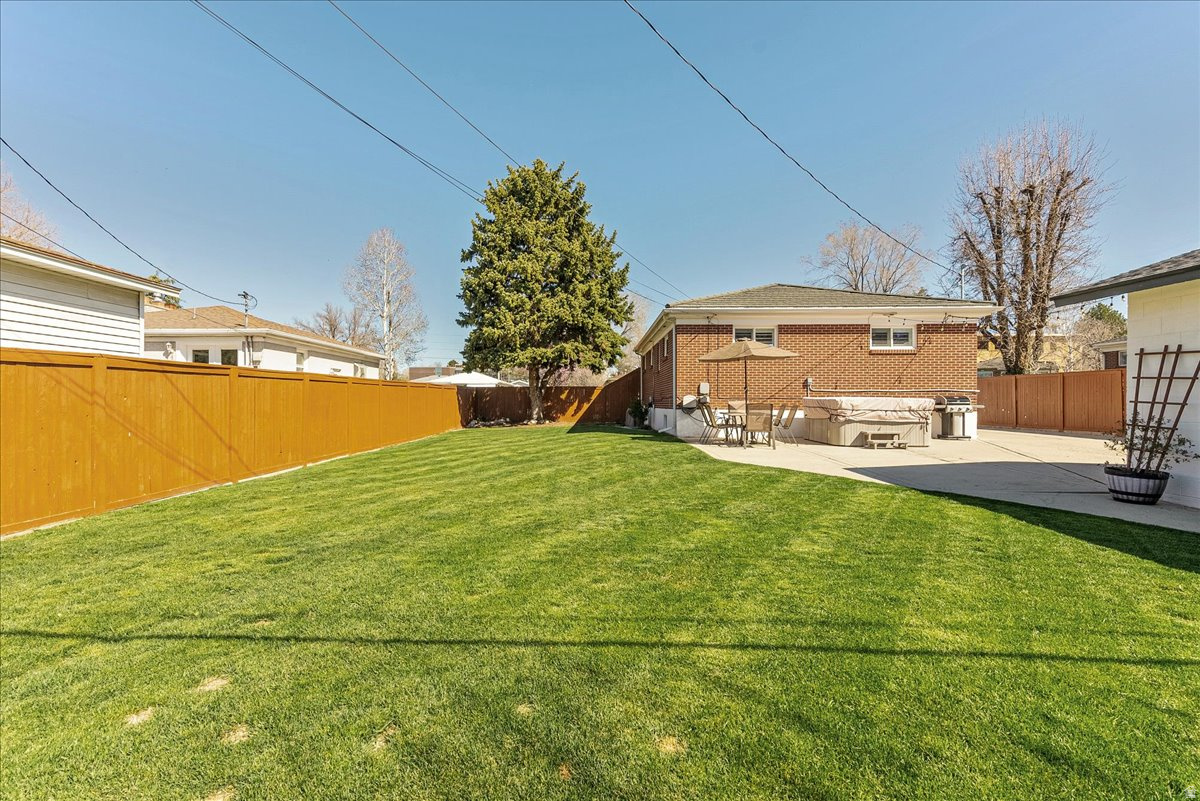 BROOKLANE - Residential