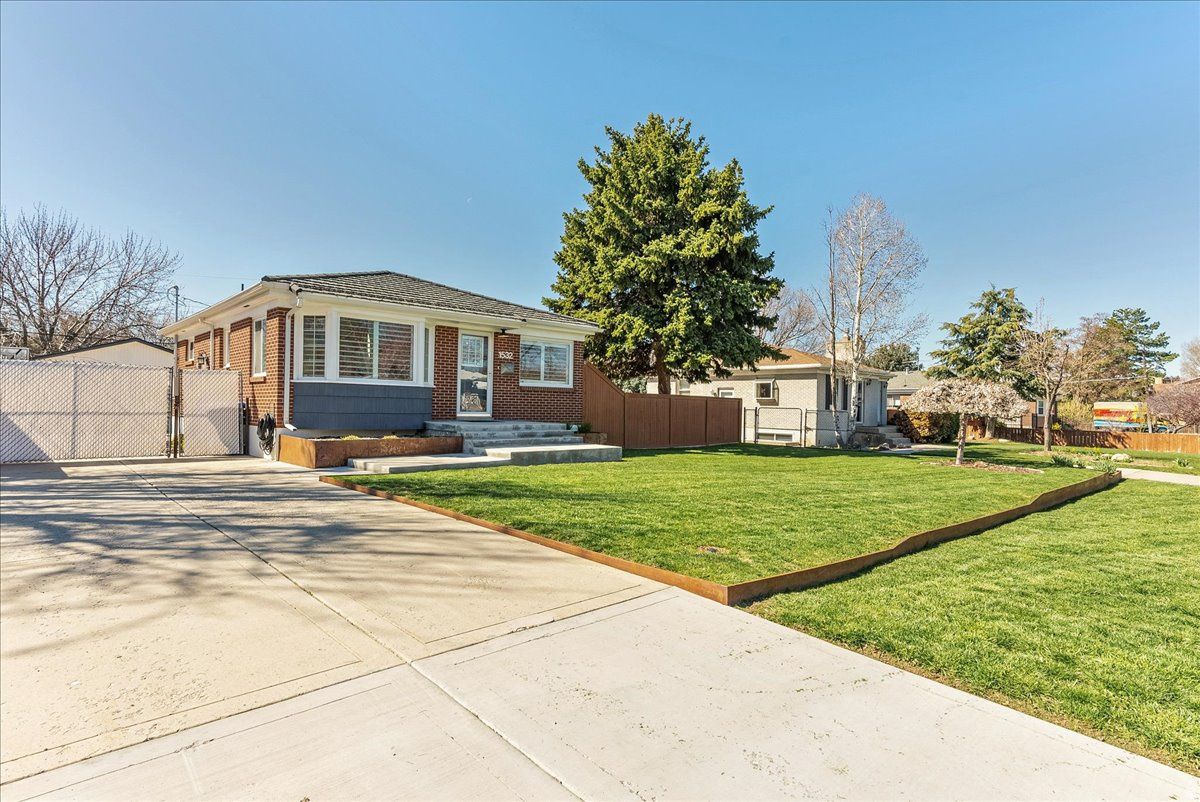 BROOKLANE - Residential