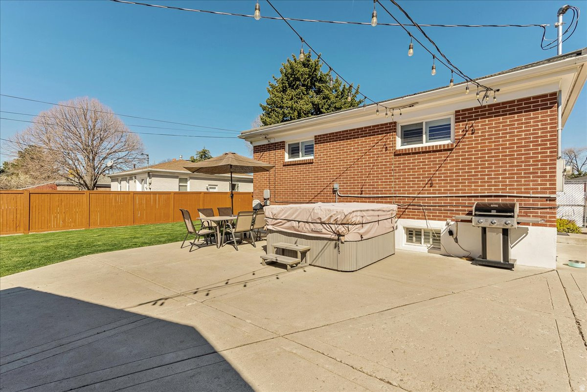 BROOKLANE - Residential