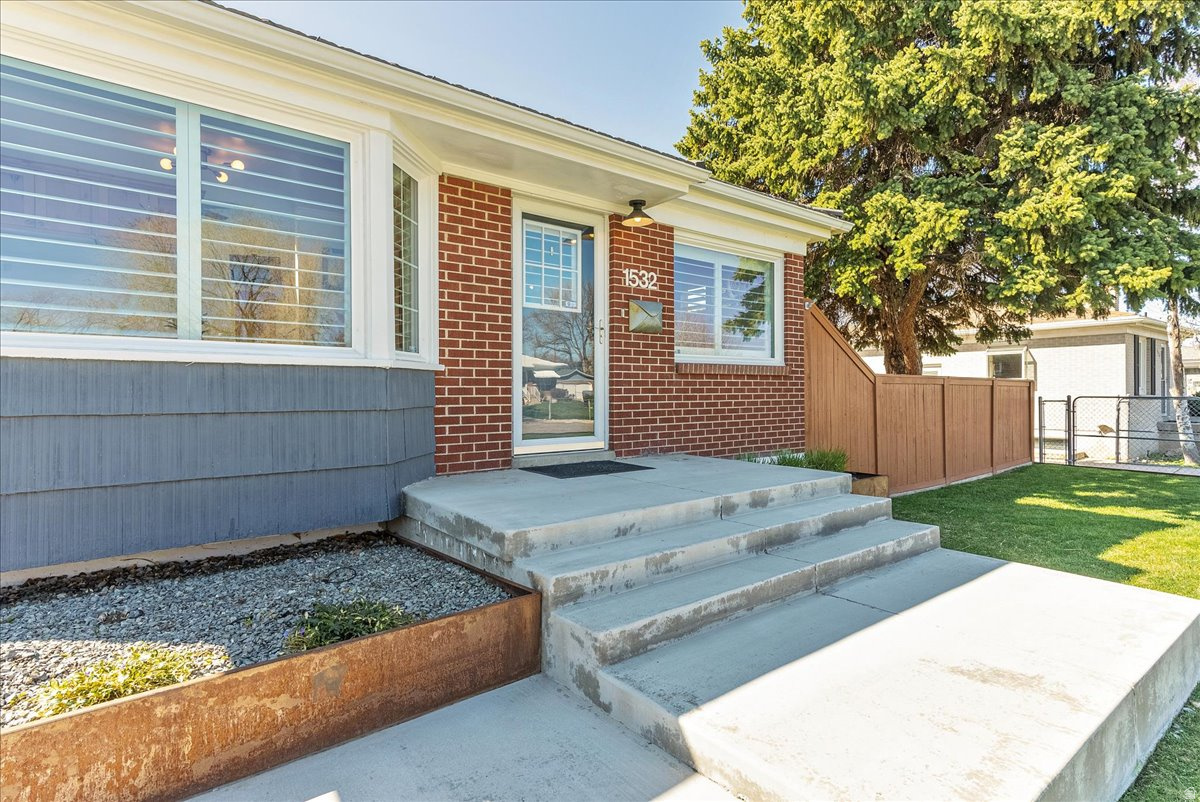 BROOKLANE - Residential