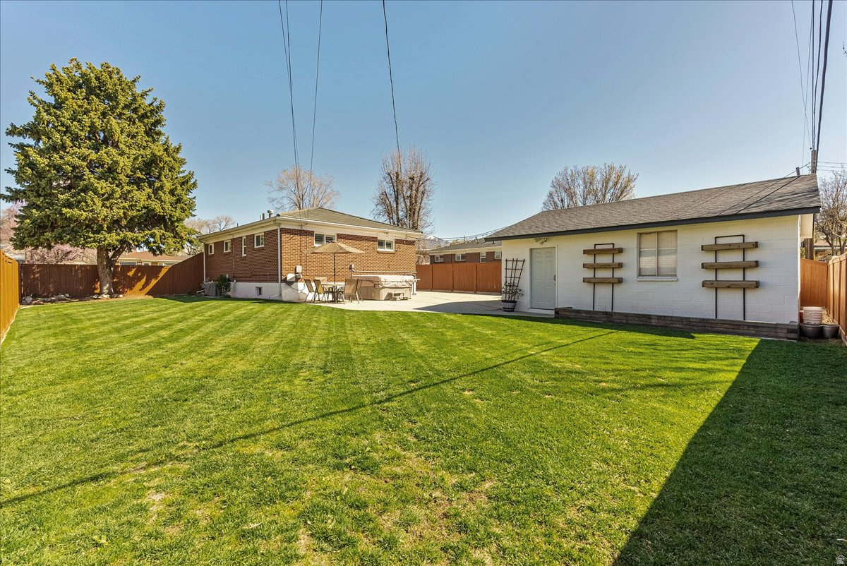 BROOKLANE - Residential