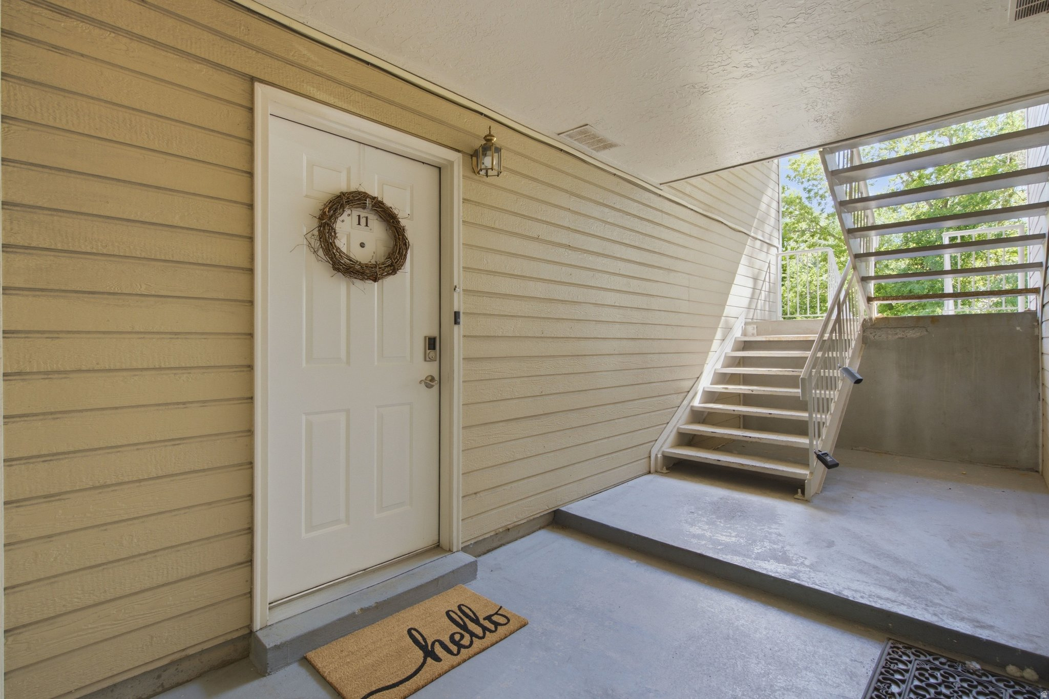 WATERSIDE CONDOS - Residential