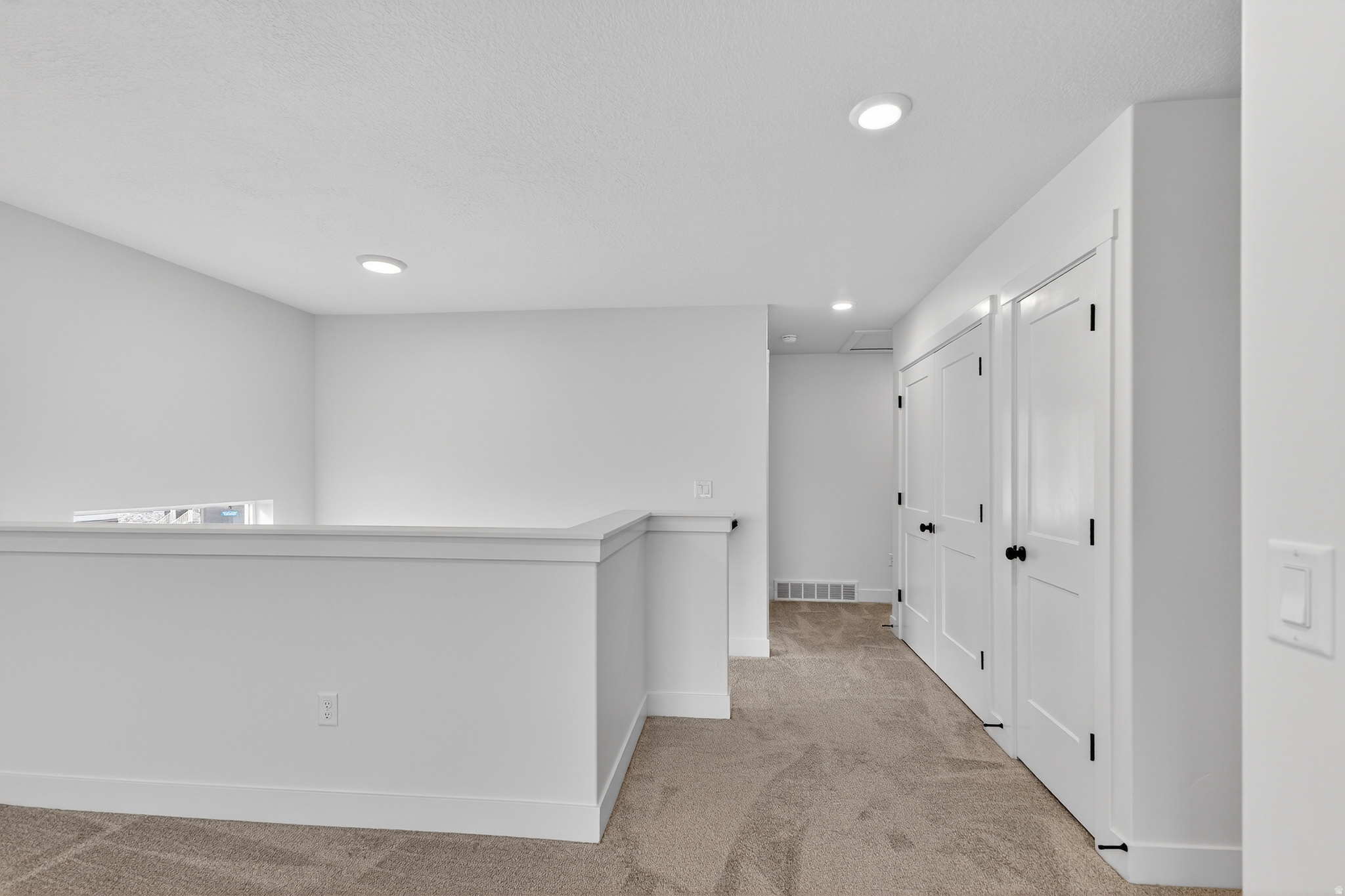 RIVERWOOD - Residential