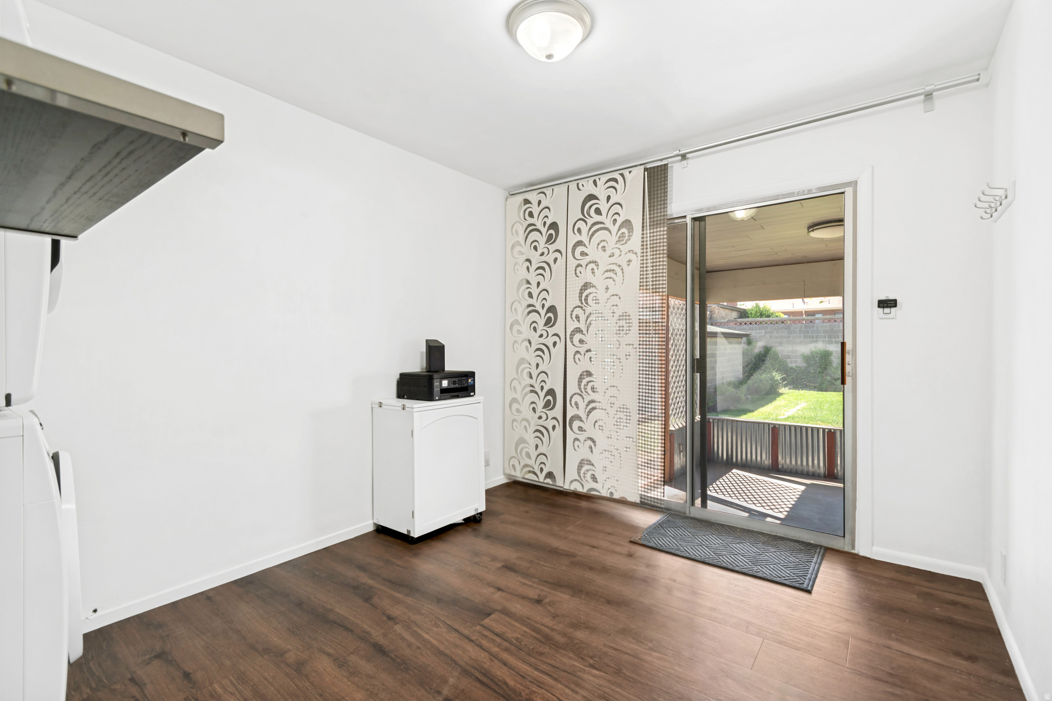 PLEASANT GRE - Residential
