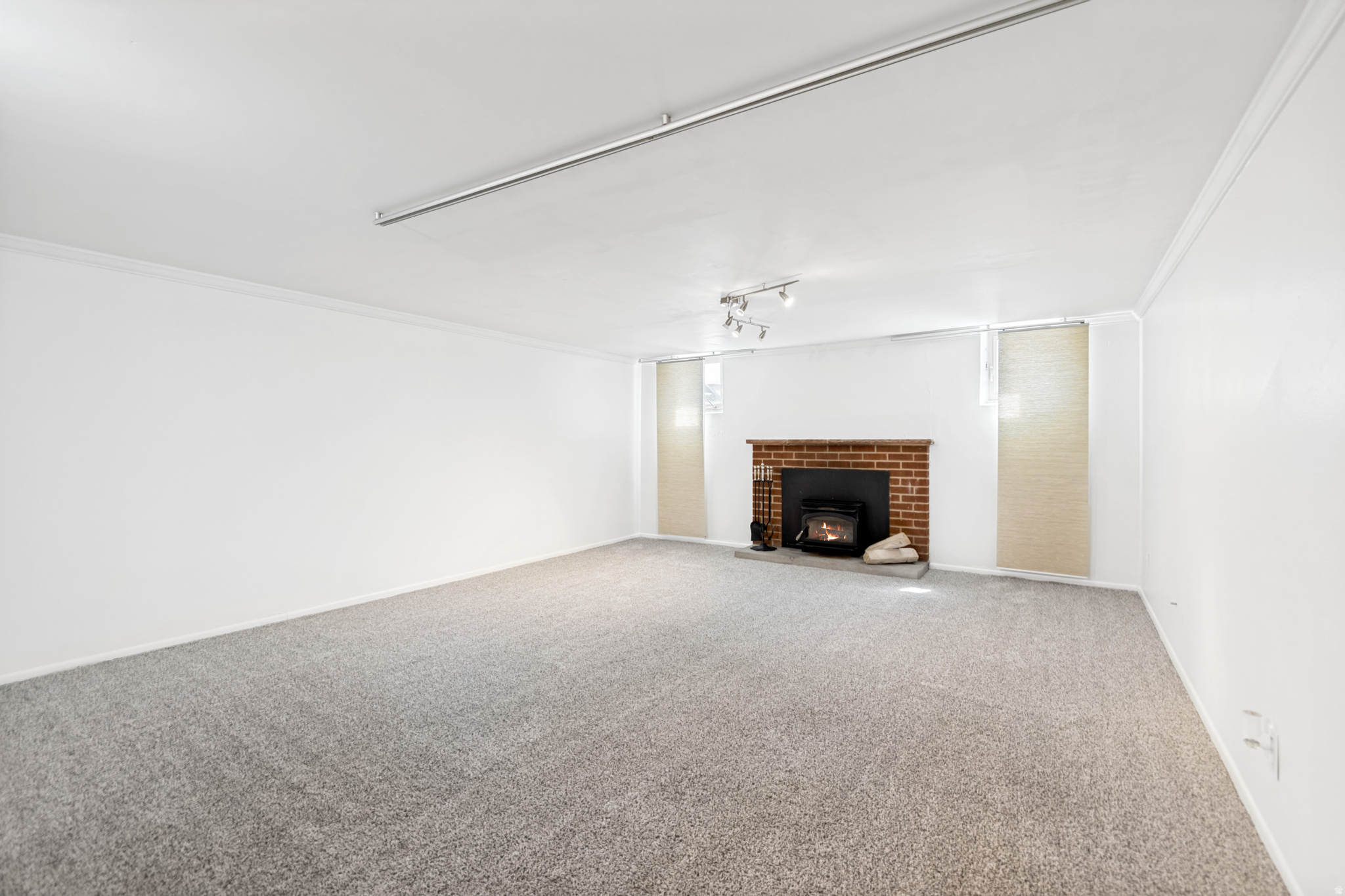 PLEASANT GRE - Residential