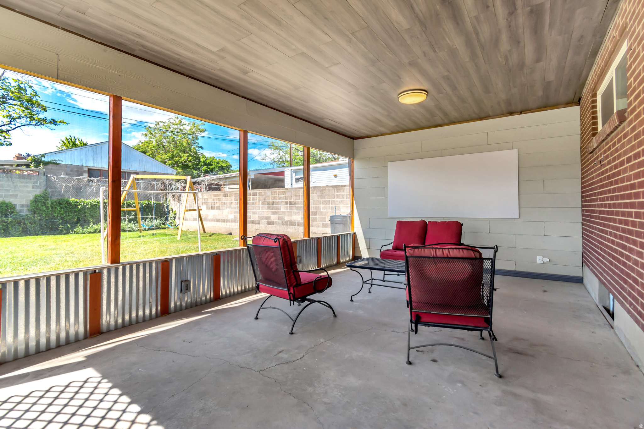 PLEASANT GRE - Residential