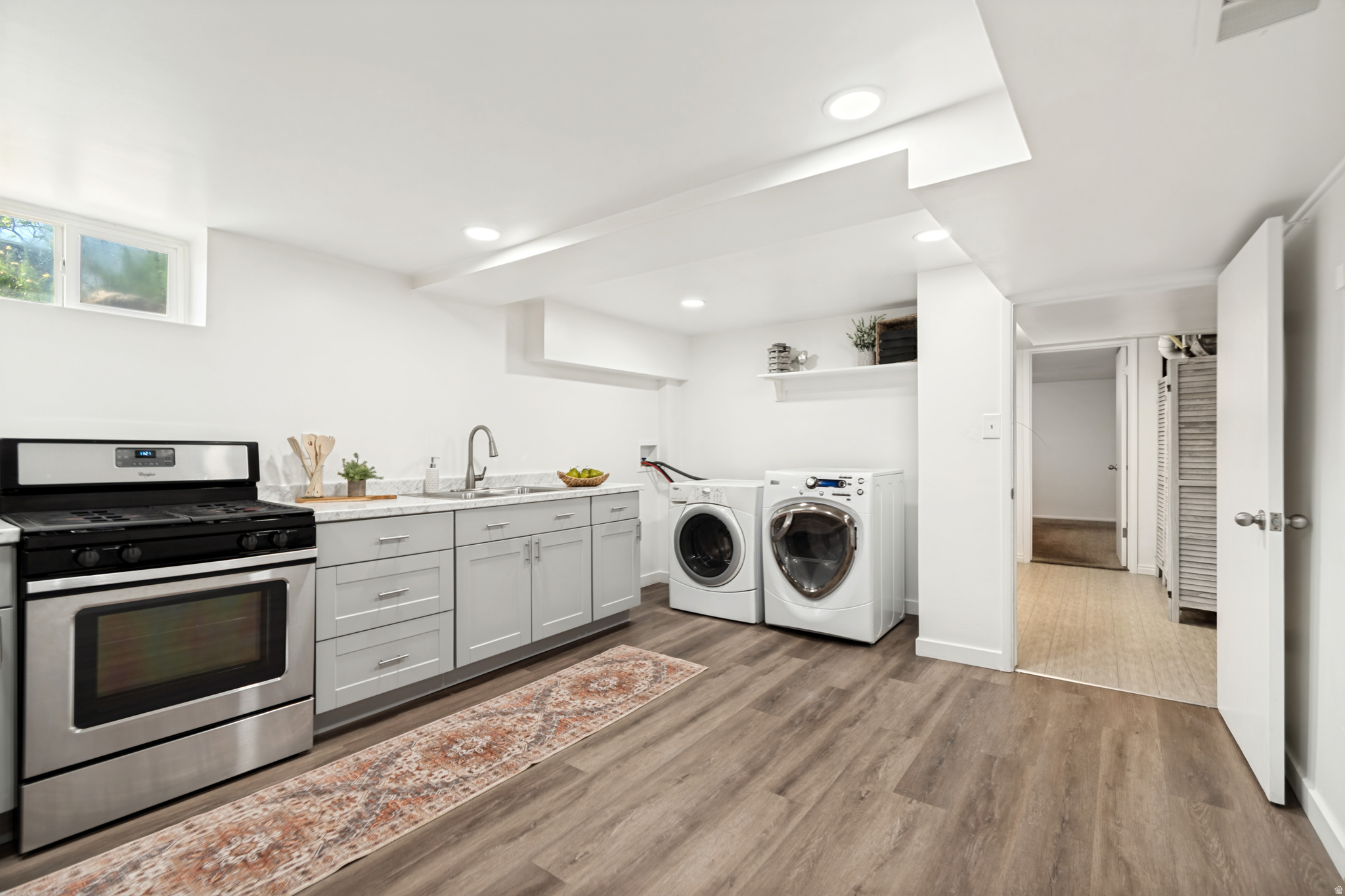 PLEASANT GRE - Residential