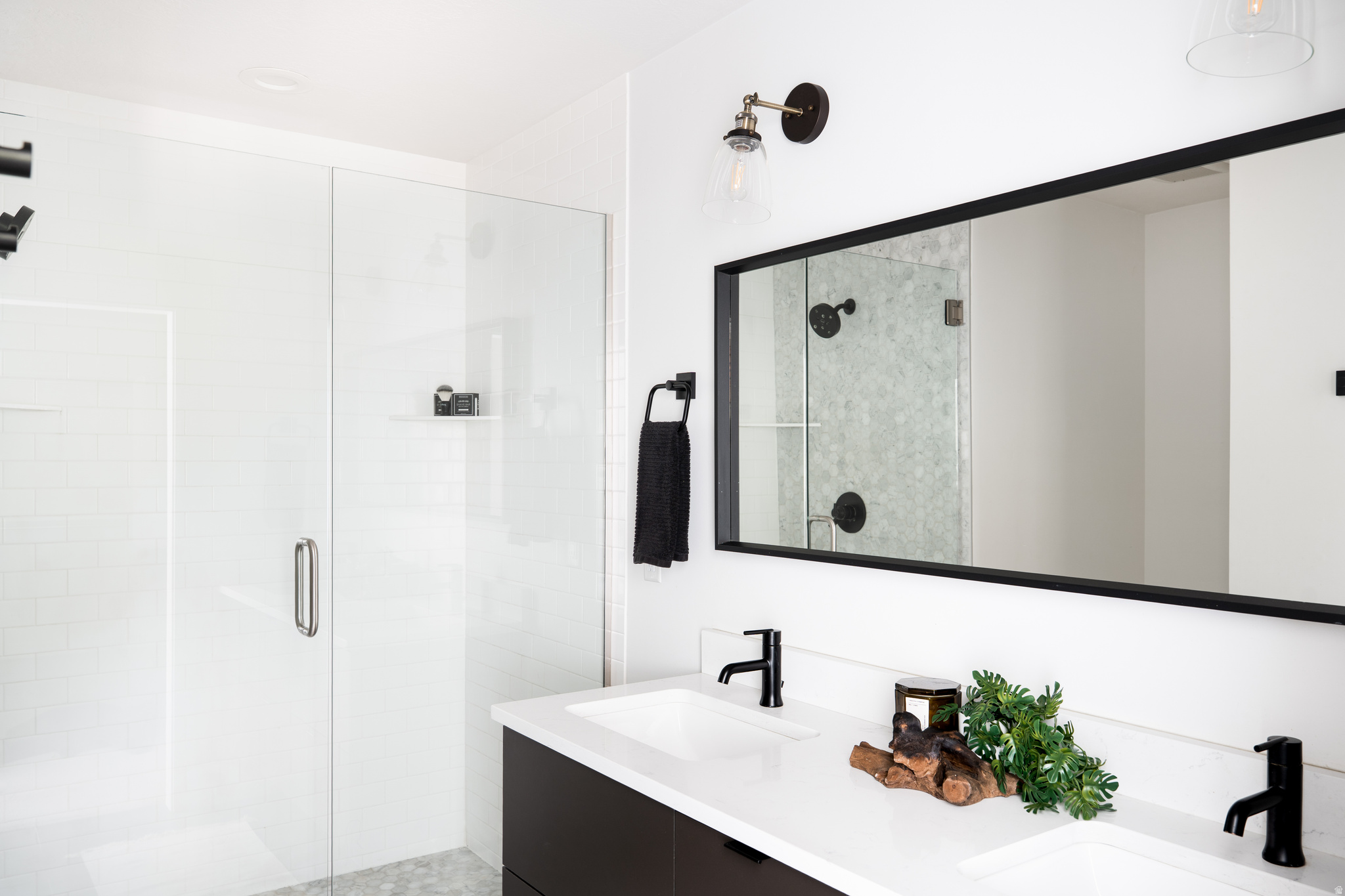 THE EDITH - Residential