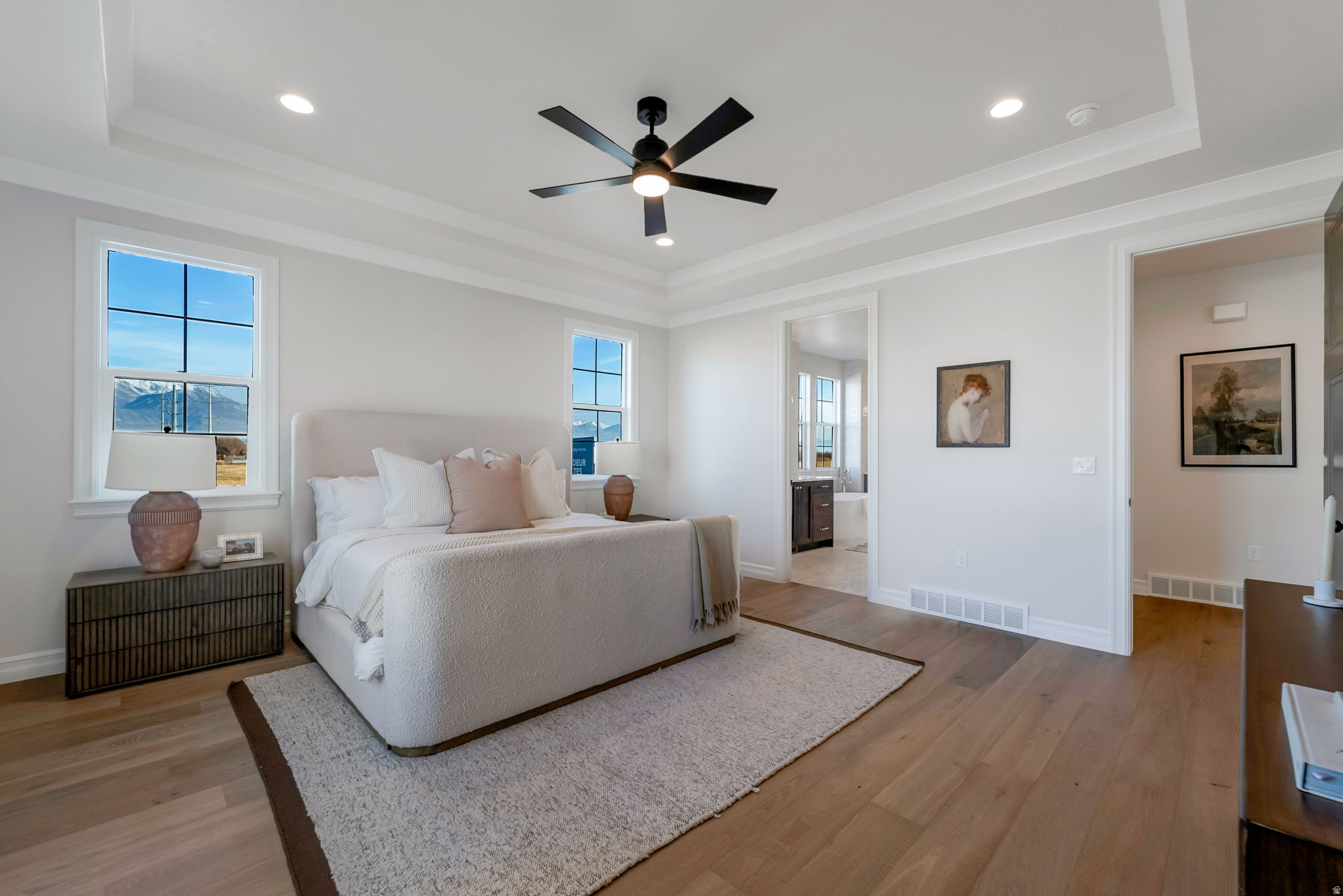 GRANDEUR ESTATES - Residential