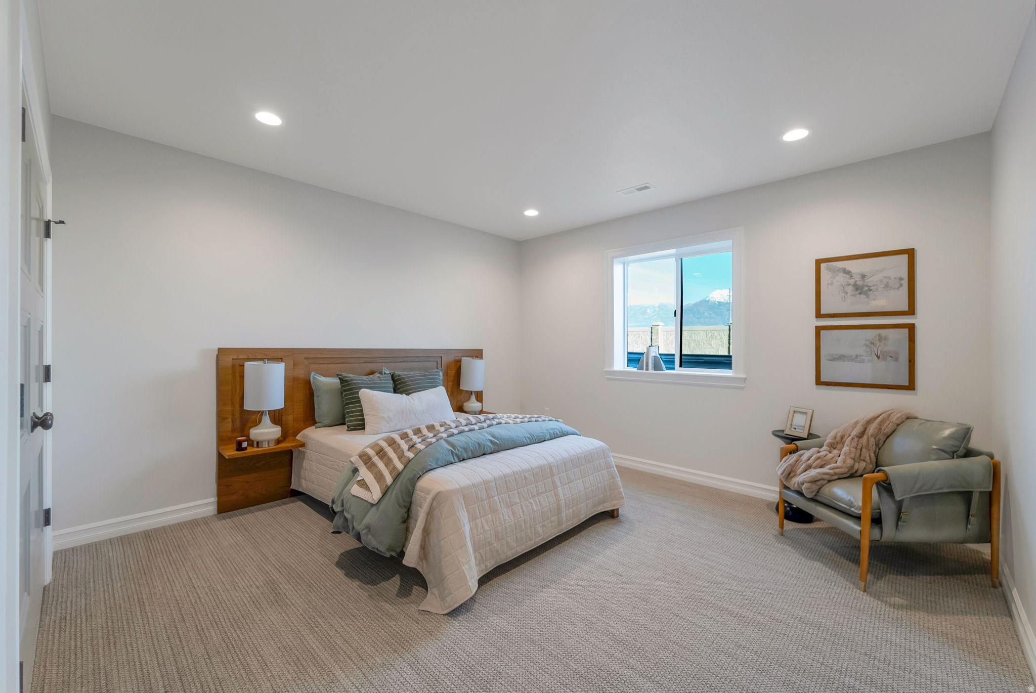 GRANDEUR ESTATES - Residential