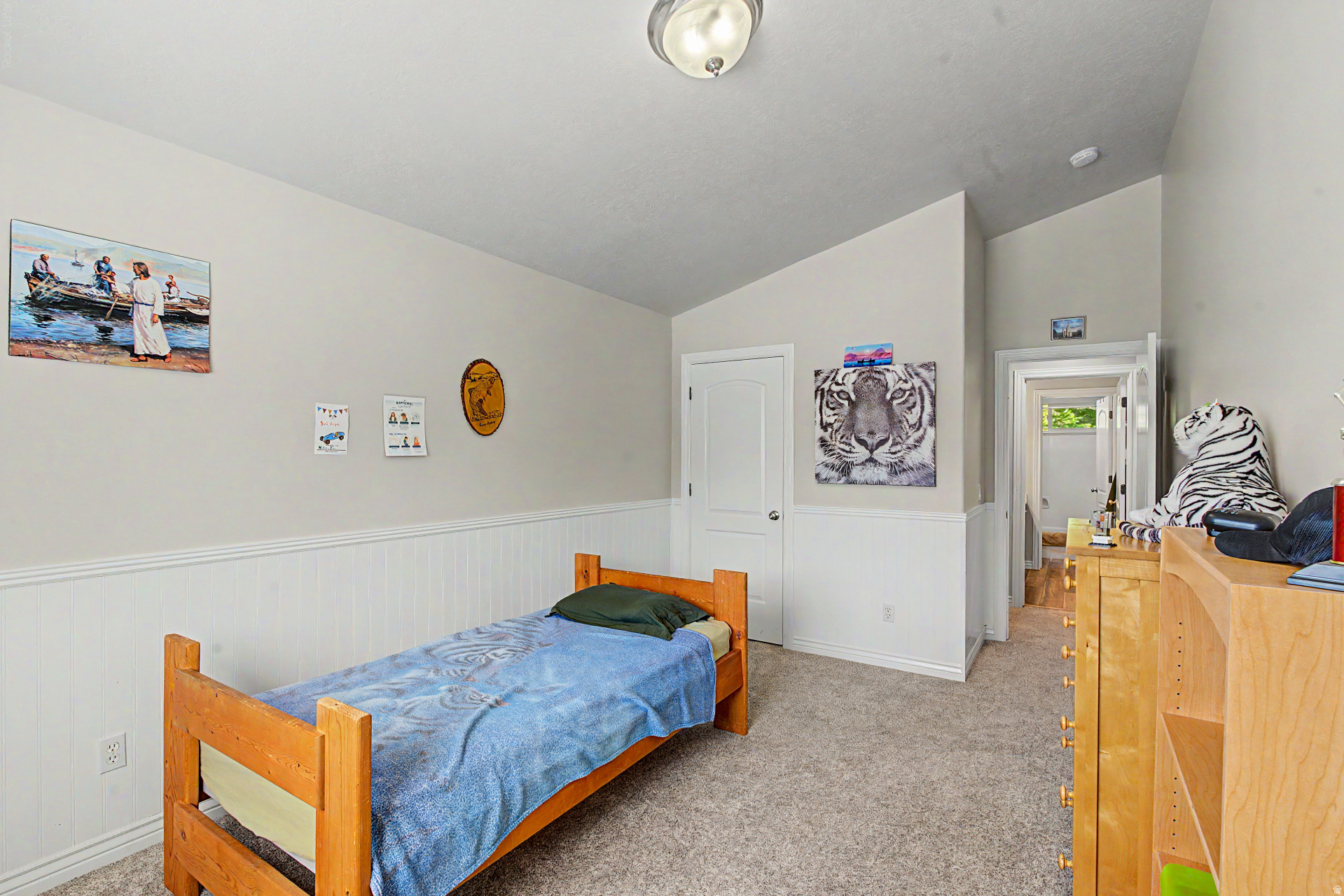FOX POINTE - Residential
