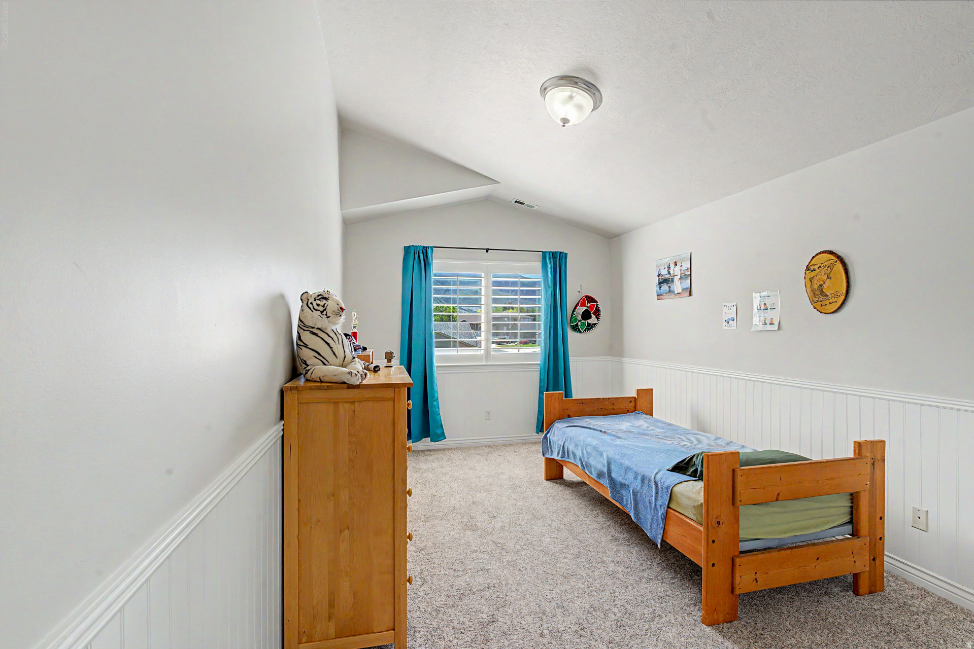 FOX POINTE - Residential