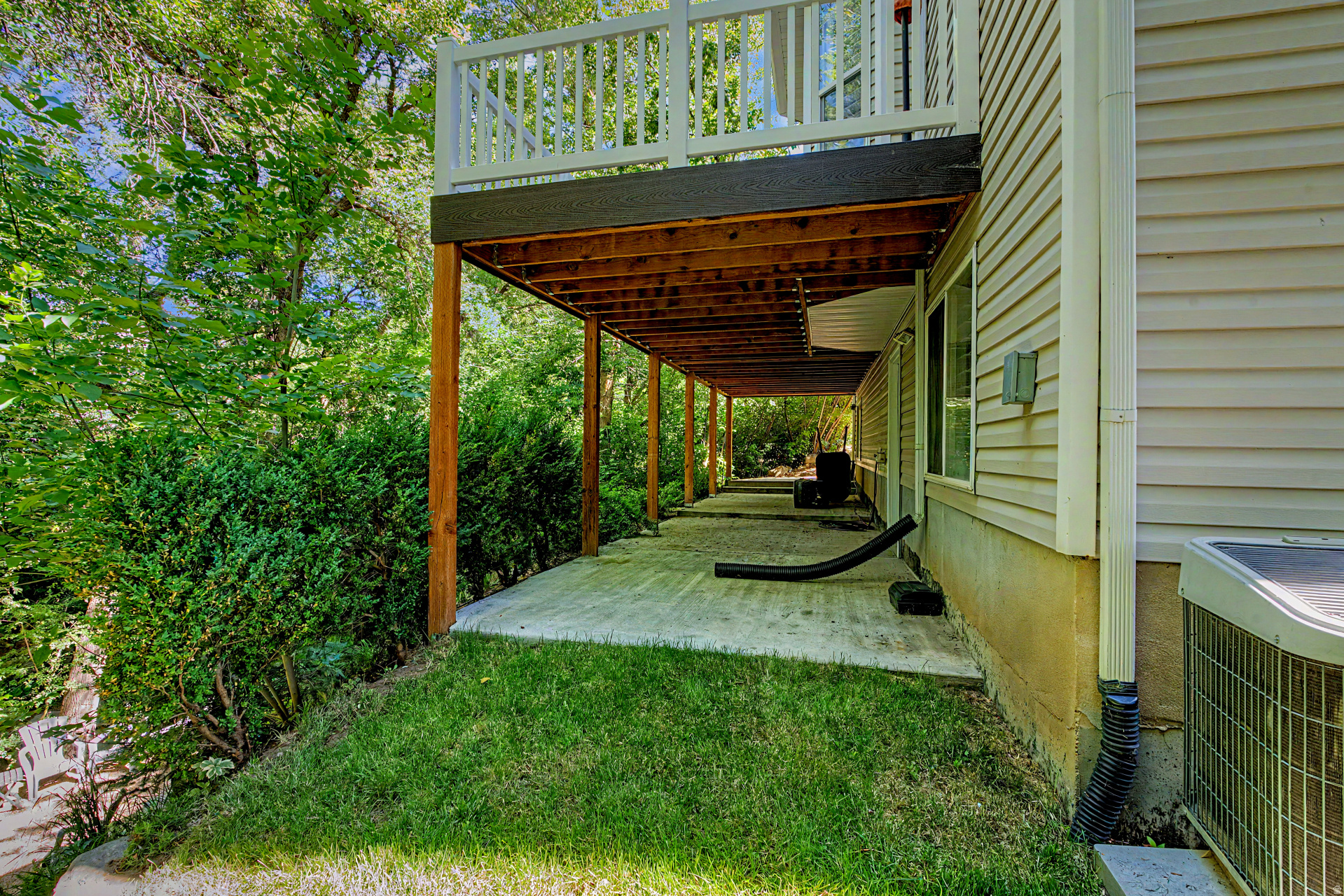 FOX POINTE - Residential