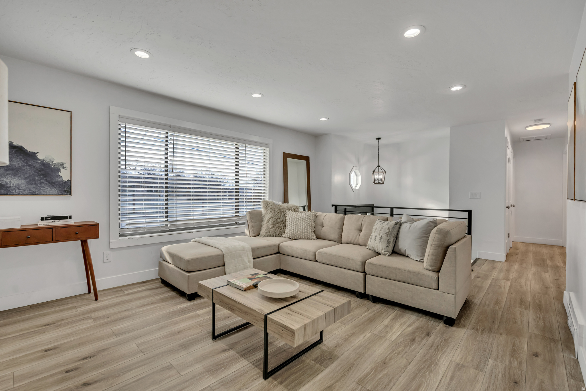 WHITE CITY - Residential