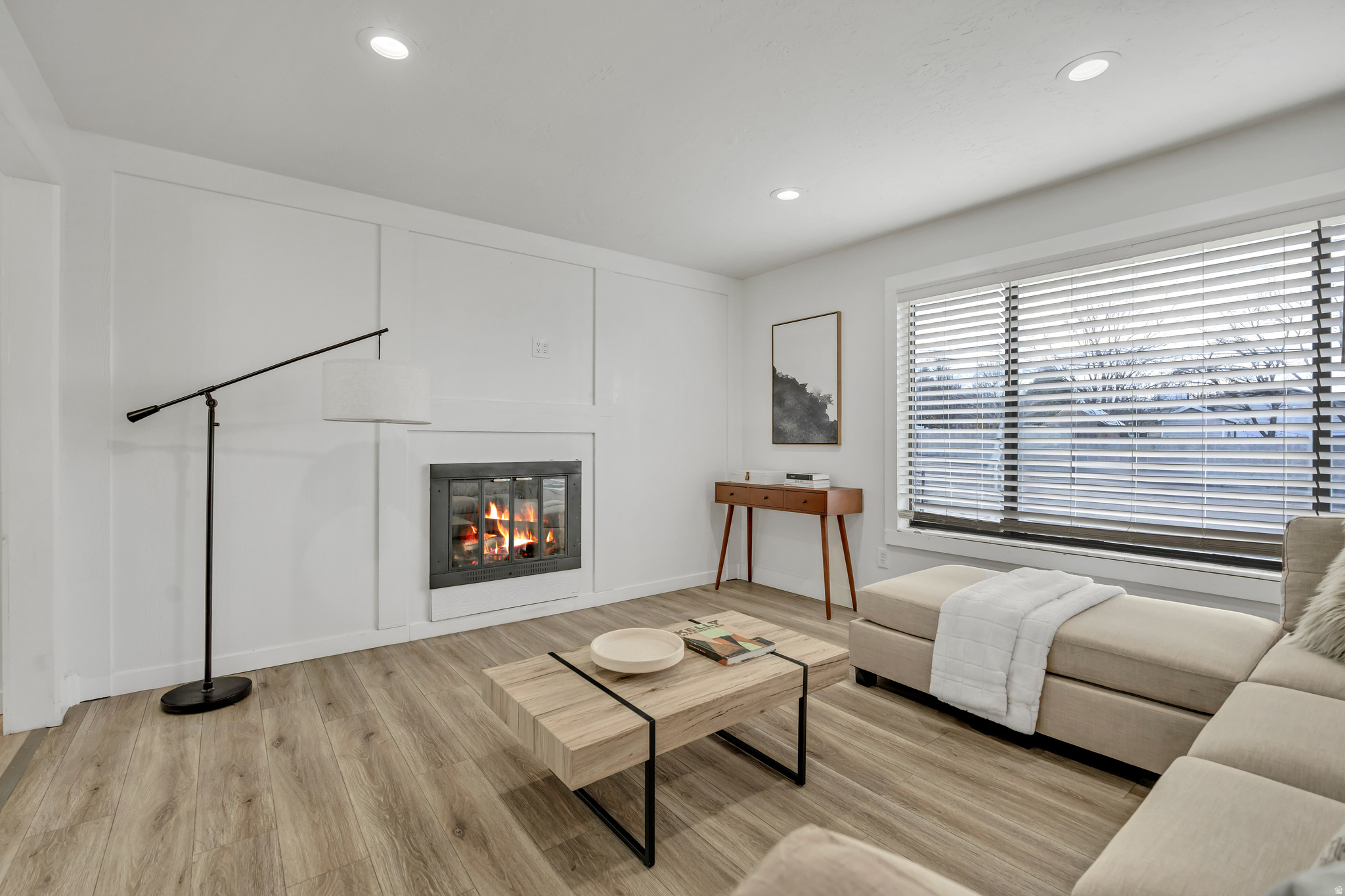 WHITE CITY - Residential