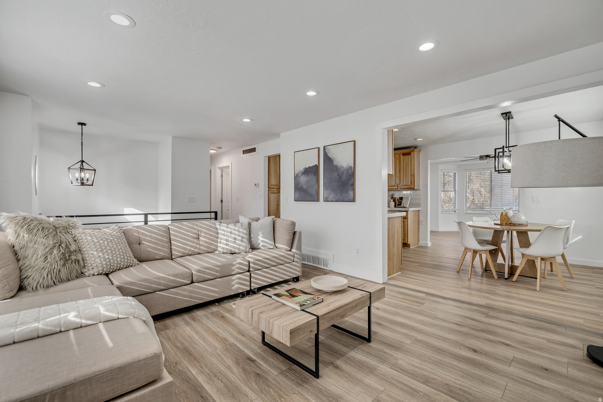 WHITE CITY - Residential