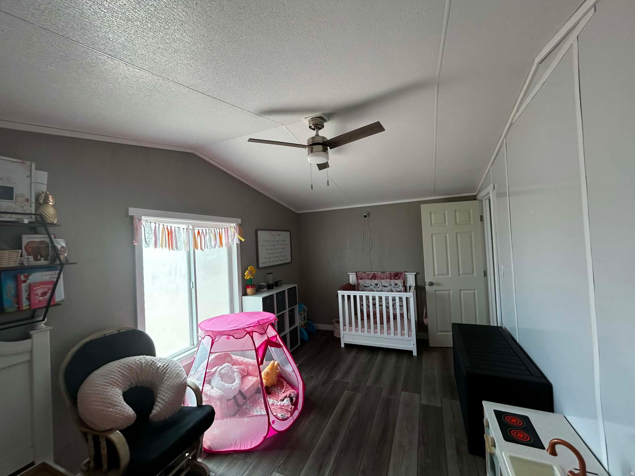 SUNDANCE WEST - Residential