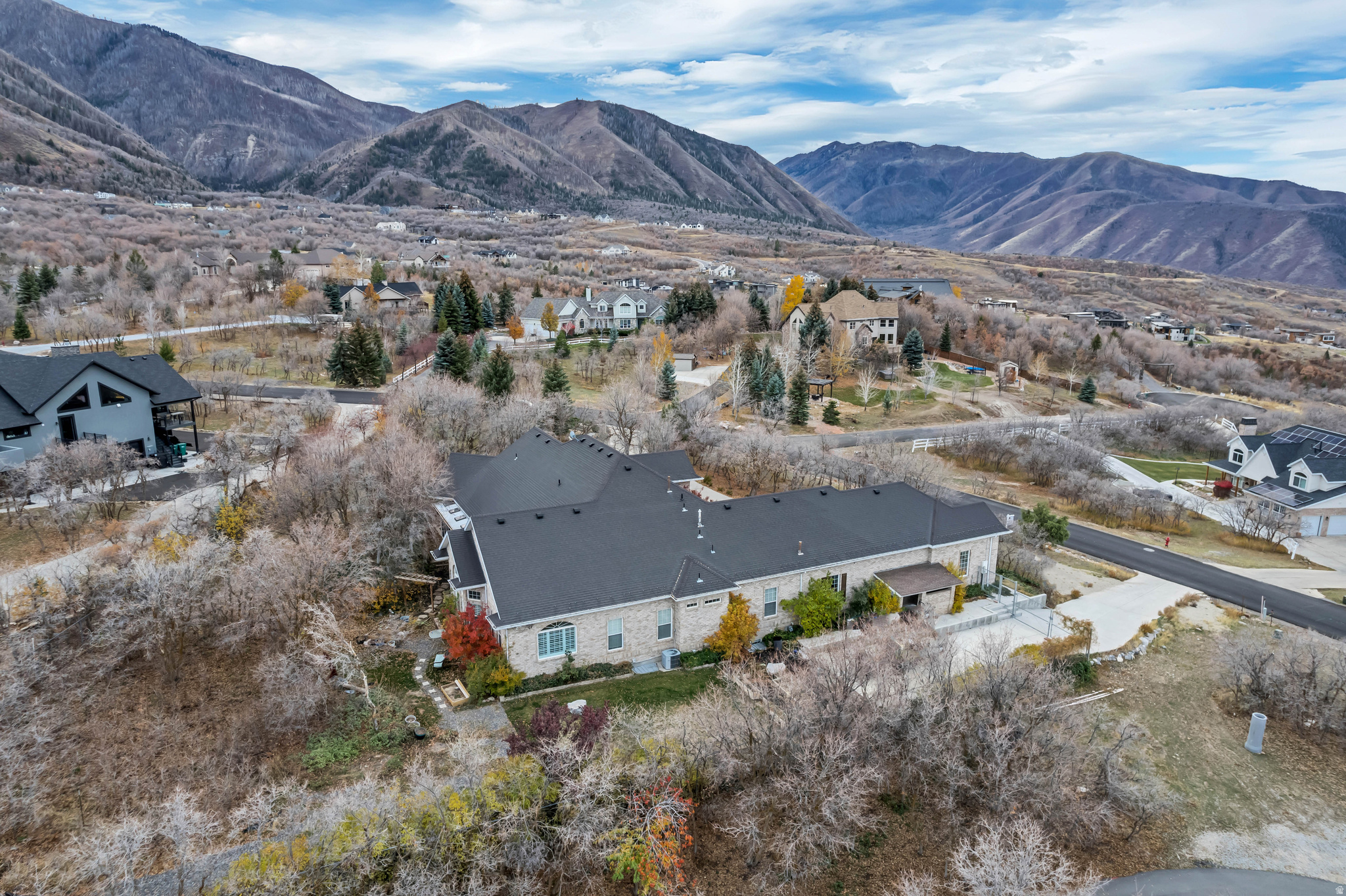 FLINTRIDGE - Residential