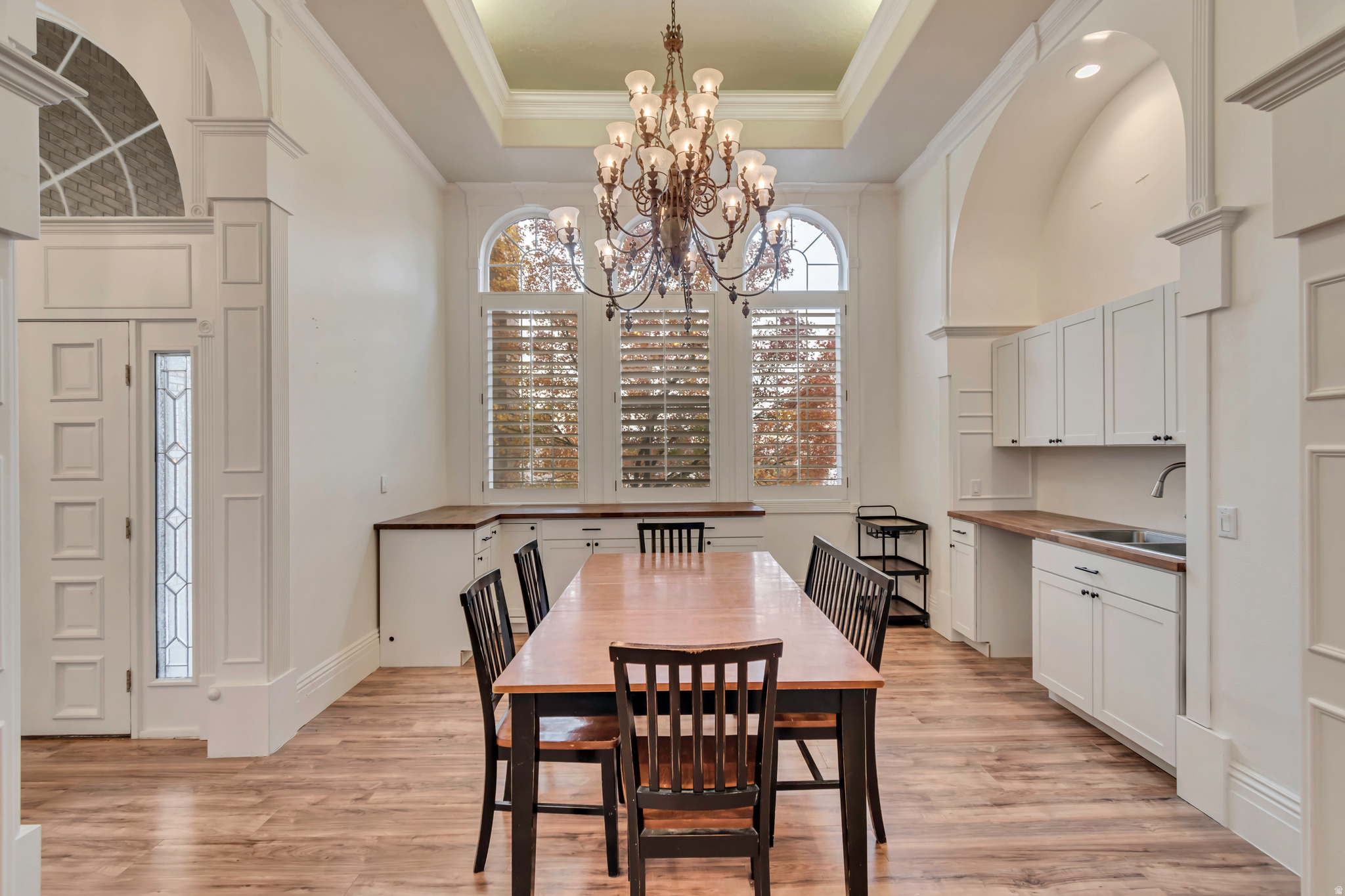 FLINTRIDGE - Residential