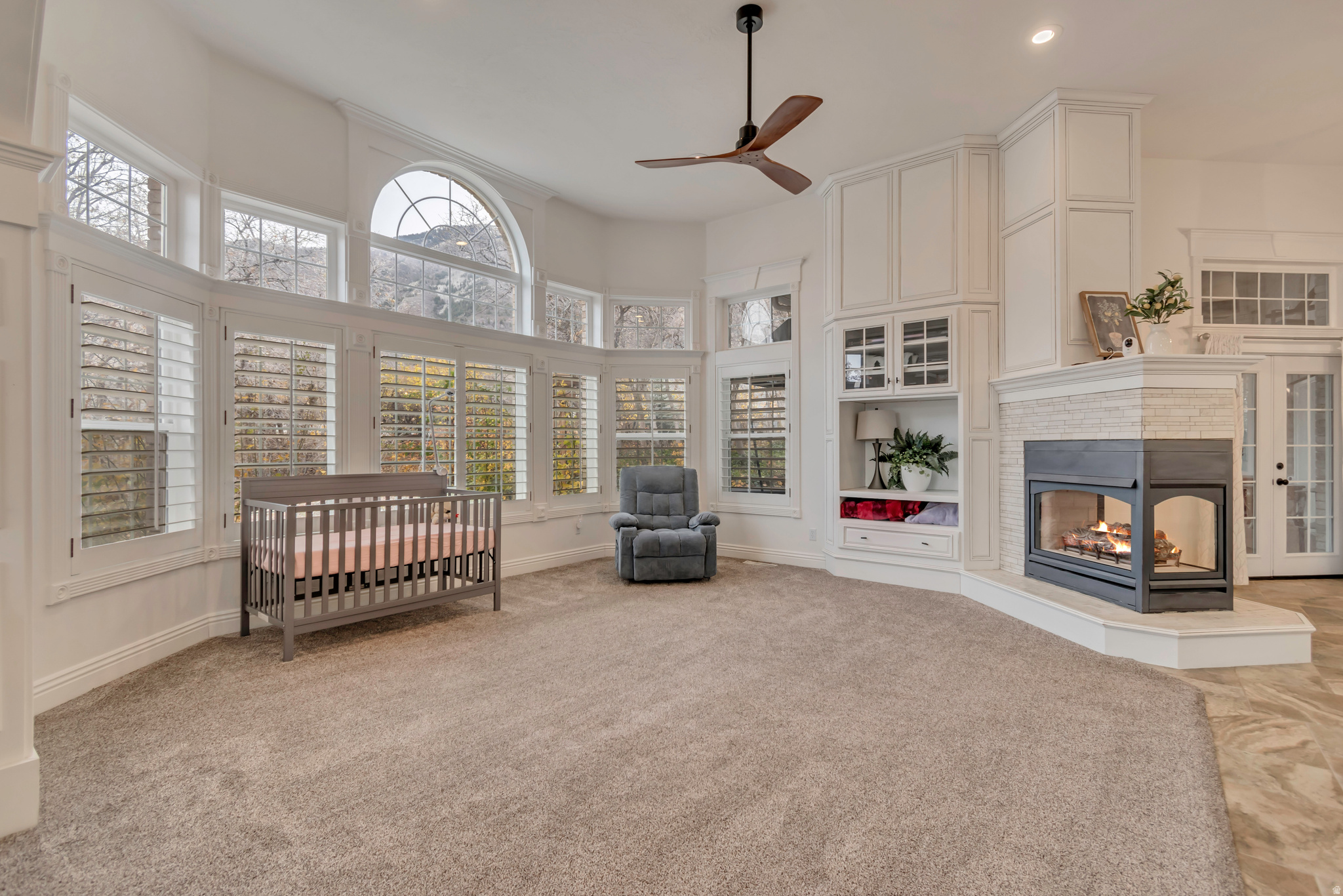 FLINTRIDGE - Residential
