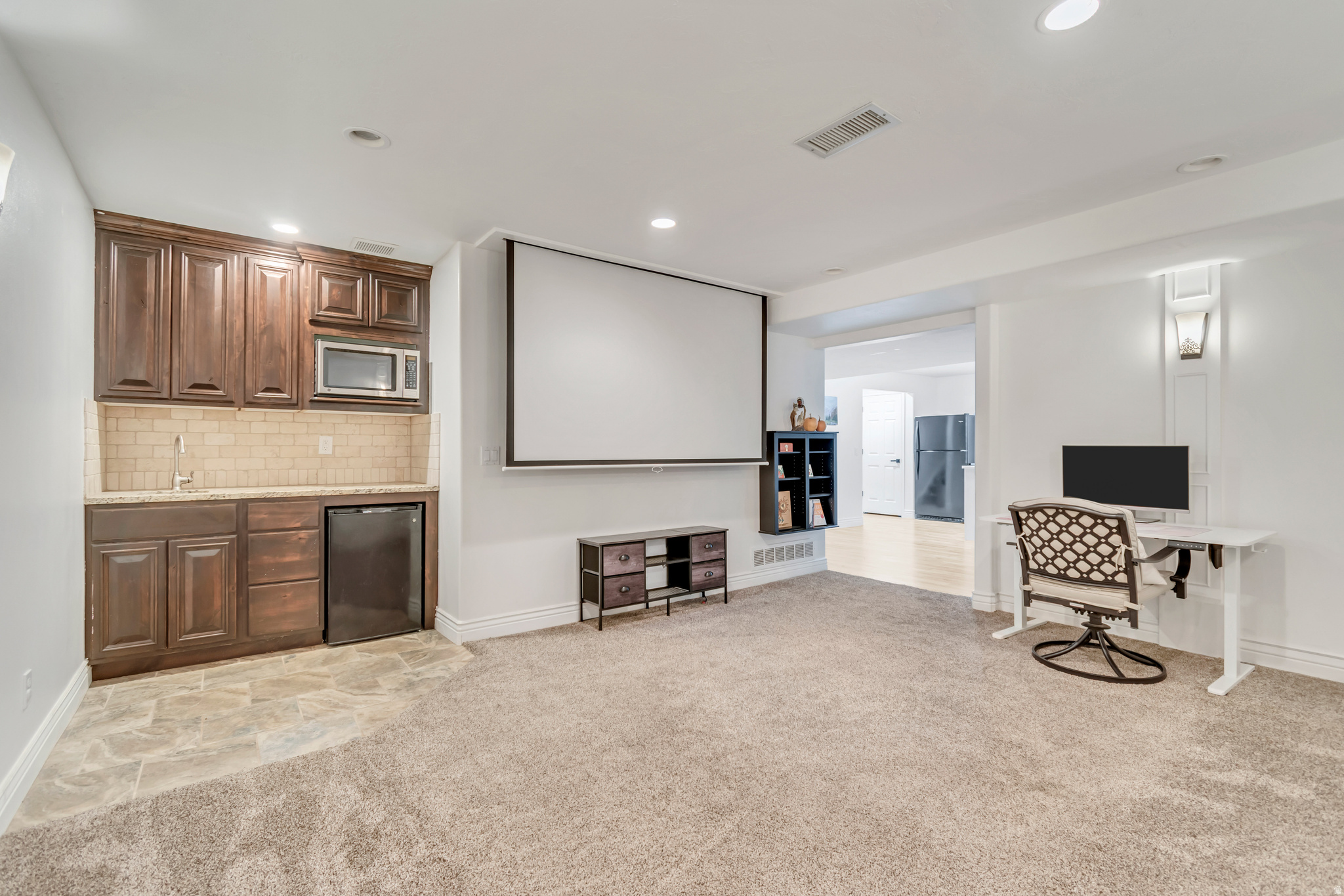 FLINTRIDGE - Residential