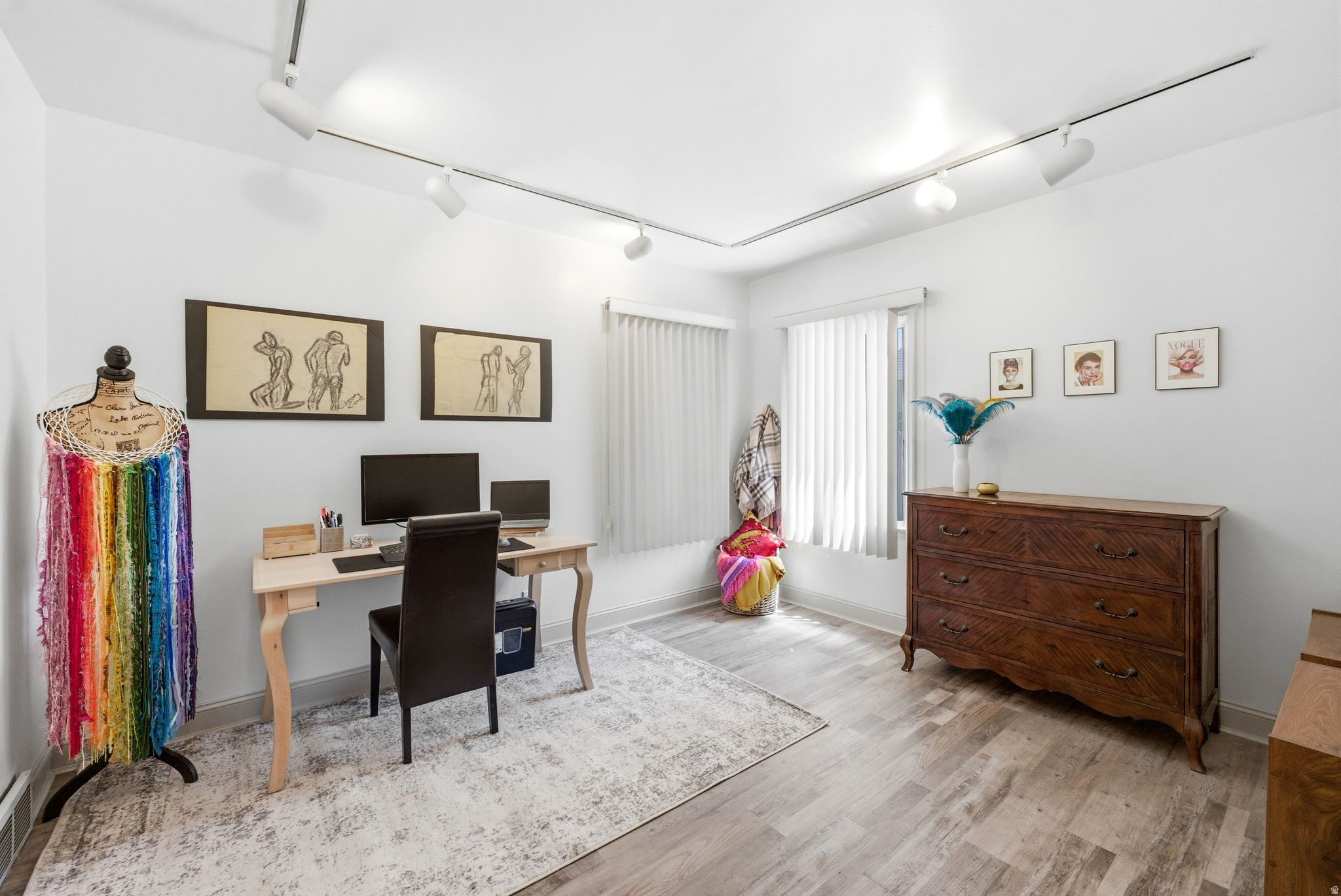 MURRAY HILL GARDENS - Residential