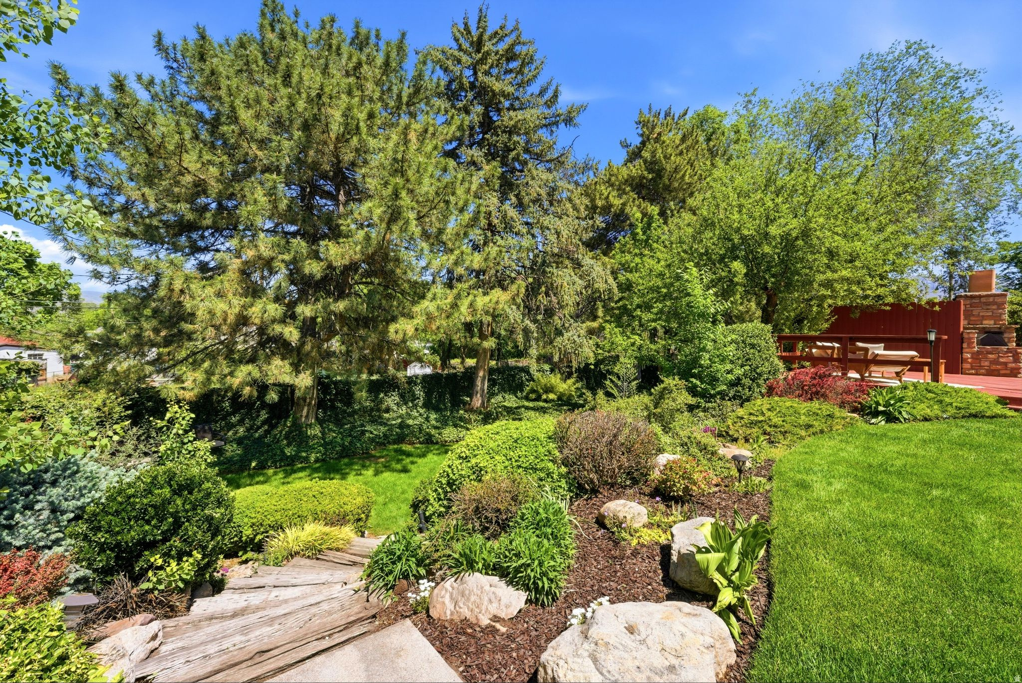 MURRAY HILL GARDENS - Residential