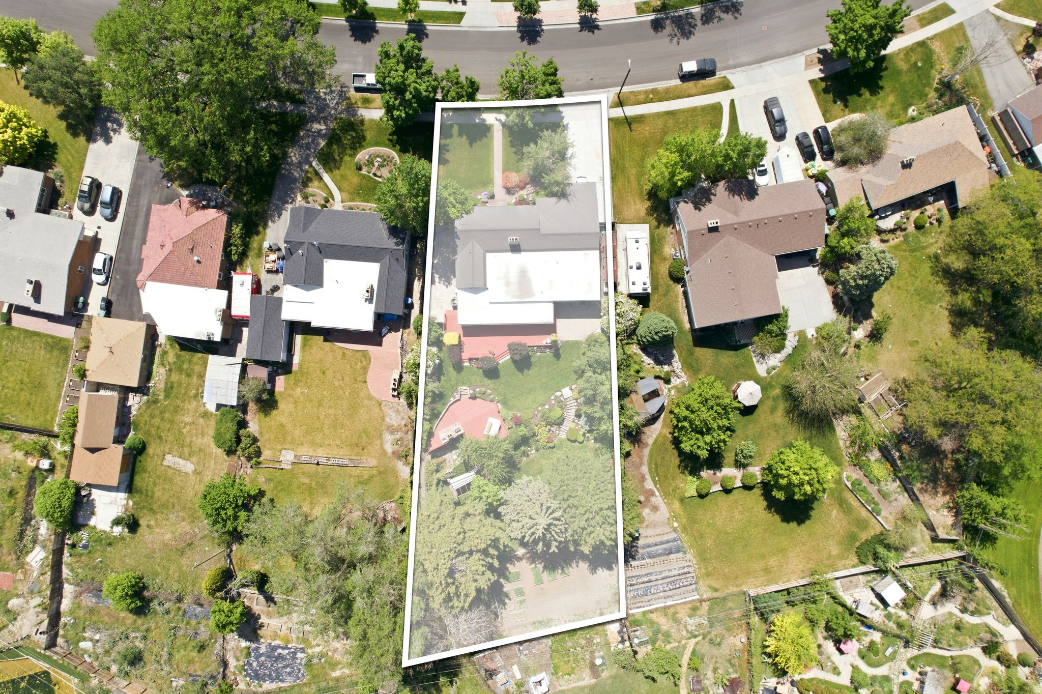 MURRAY HILL GARDENS - Residential
