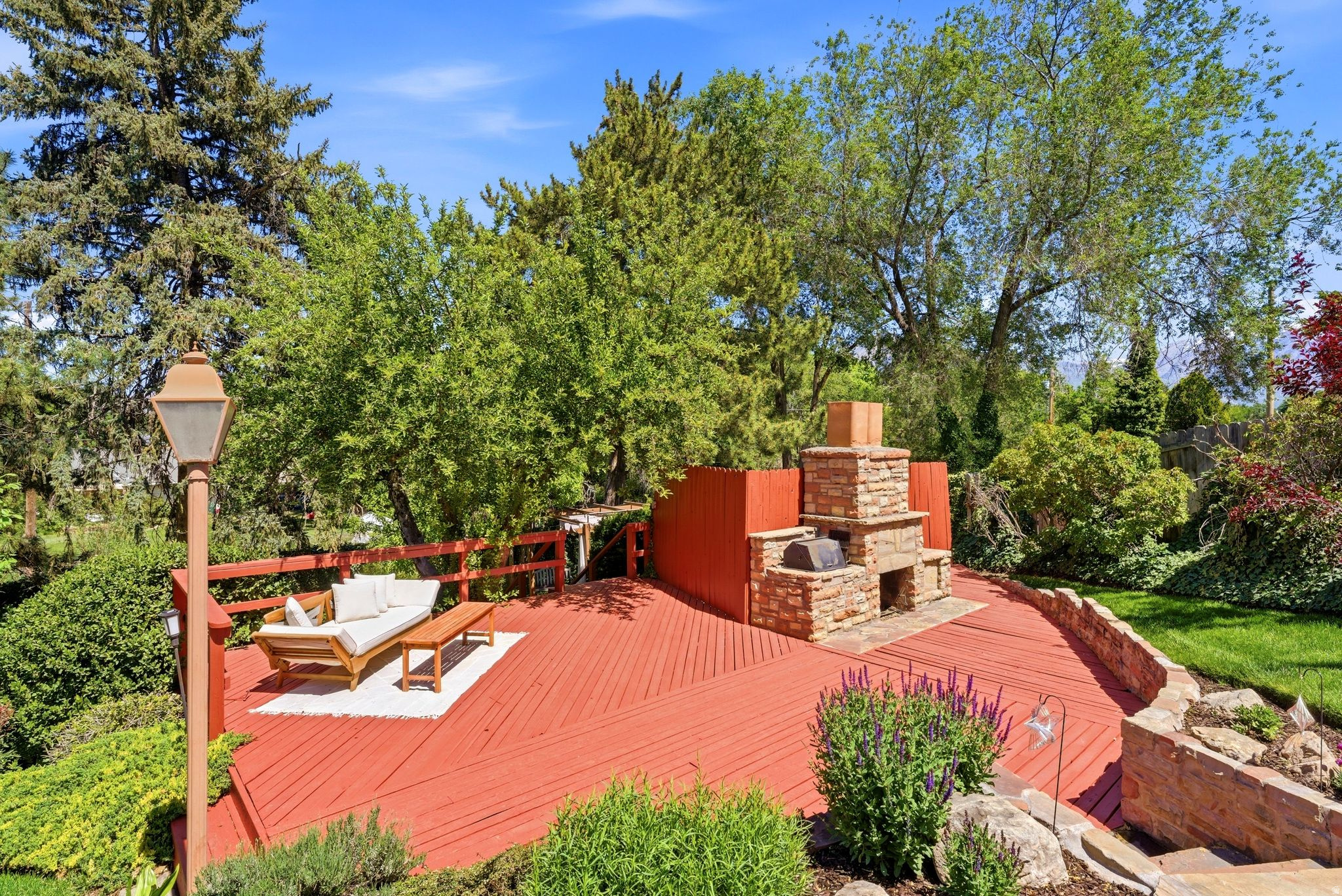 MURRAY HILL GARDENS - Residential