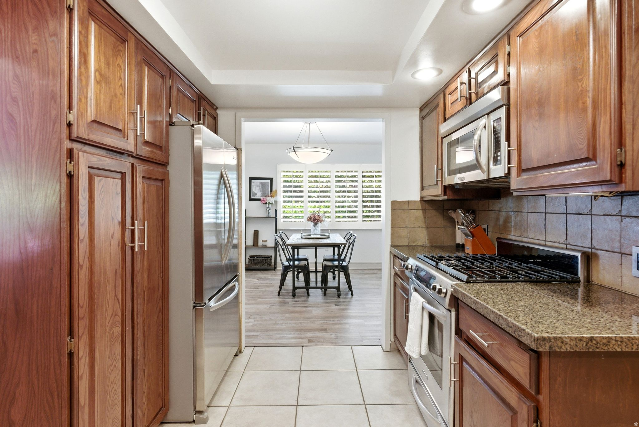 MURRAY HILL GARDENS - Residential