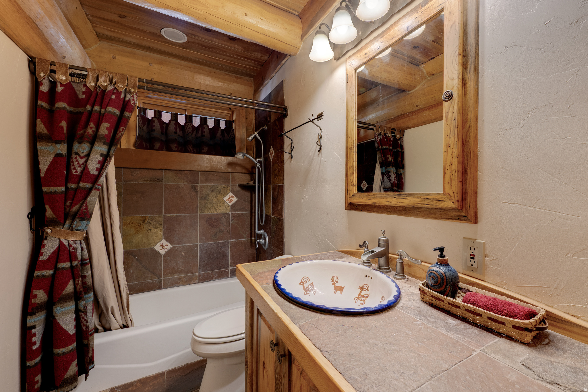 CASTLE VALLEY RIVER RANCHOS - Residential