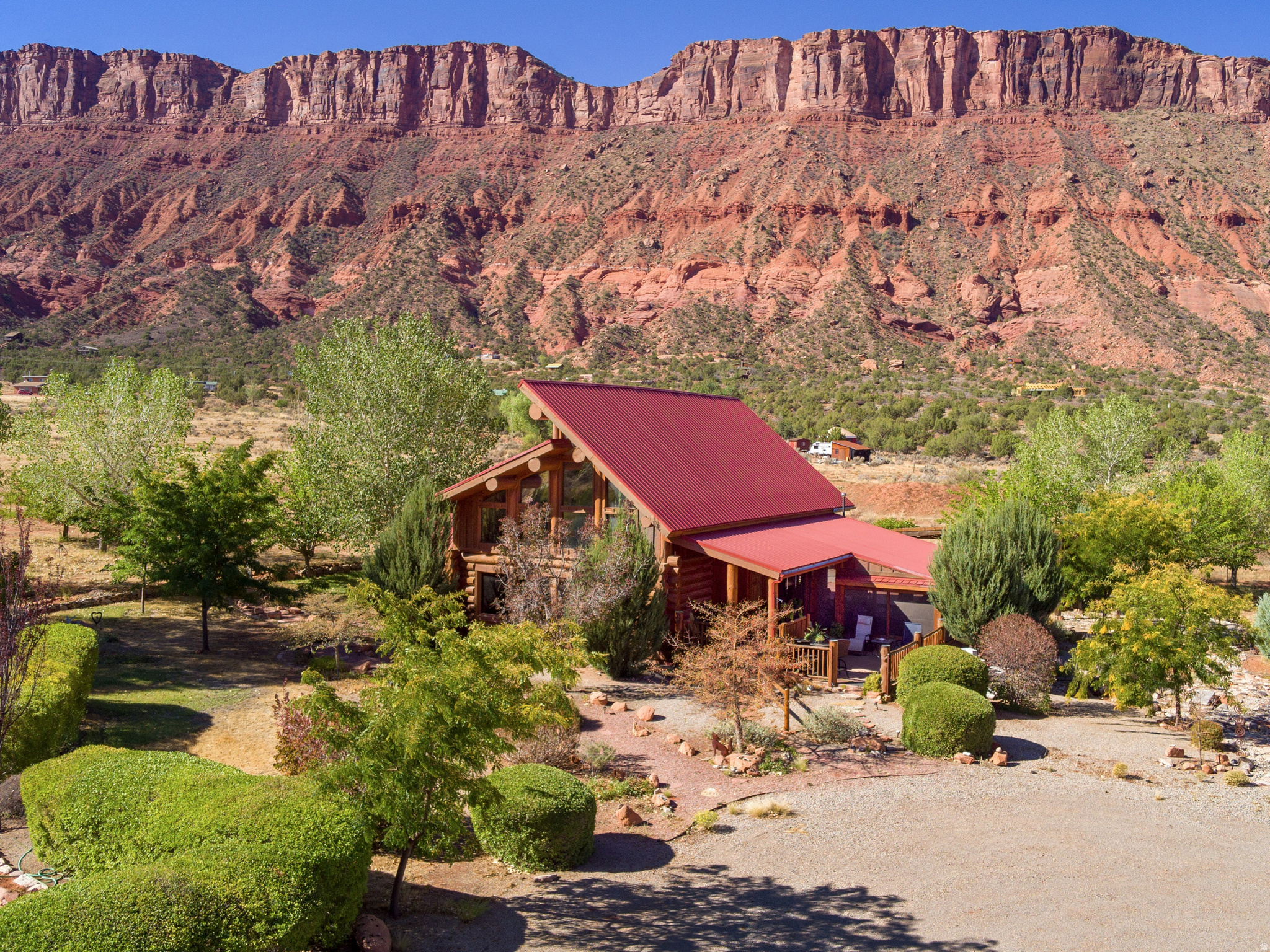 CASTLE VALLEY RIVER RANCHOS - Residential