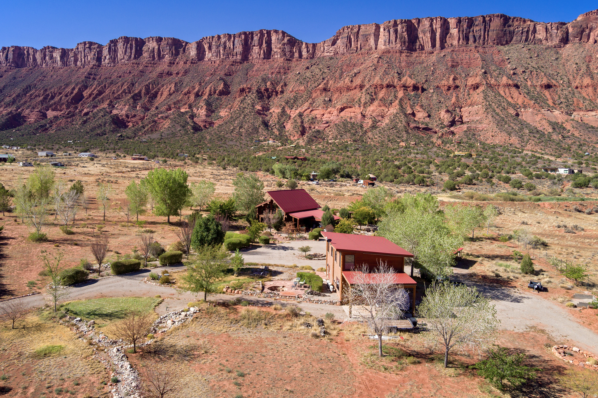 CASTLE VALLEY RIVER RANCHOS - Residential