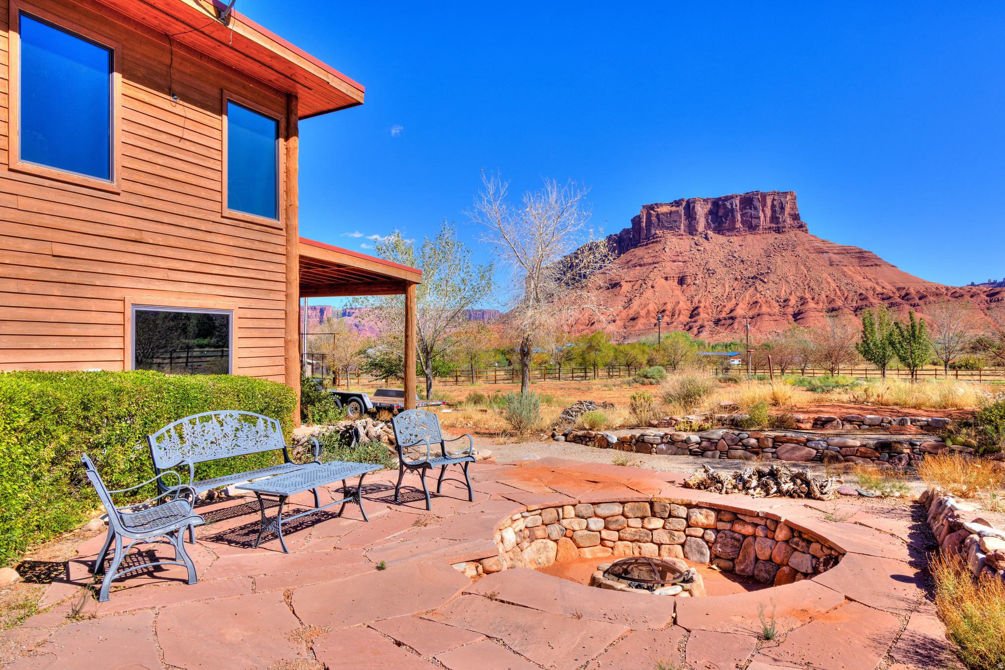 CASTLE VALLEY RIVER RANCHOS - Residential