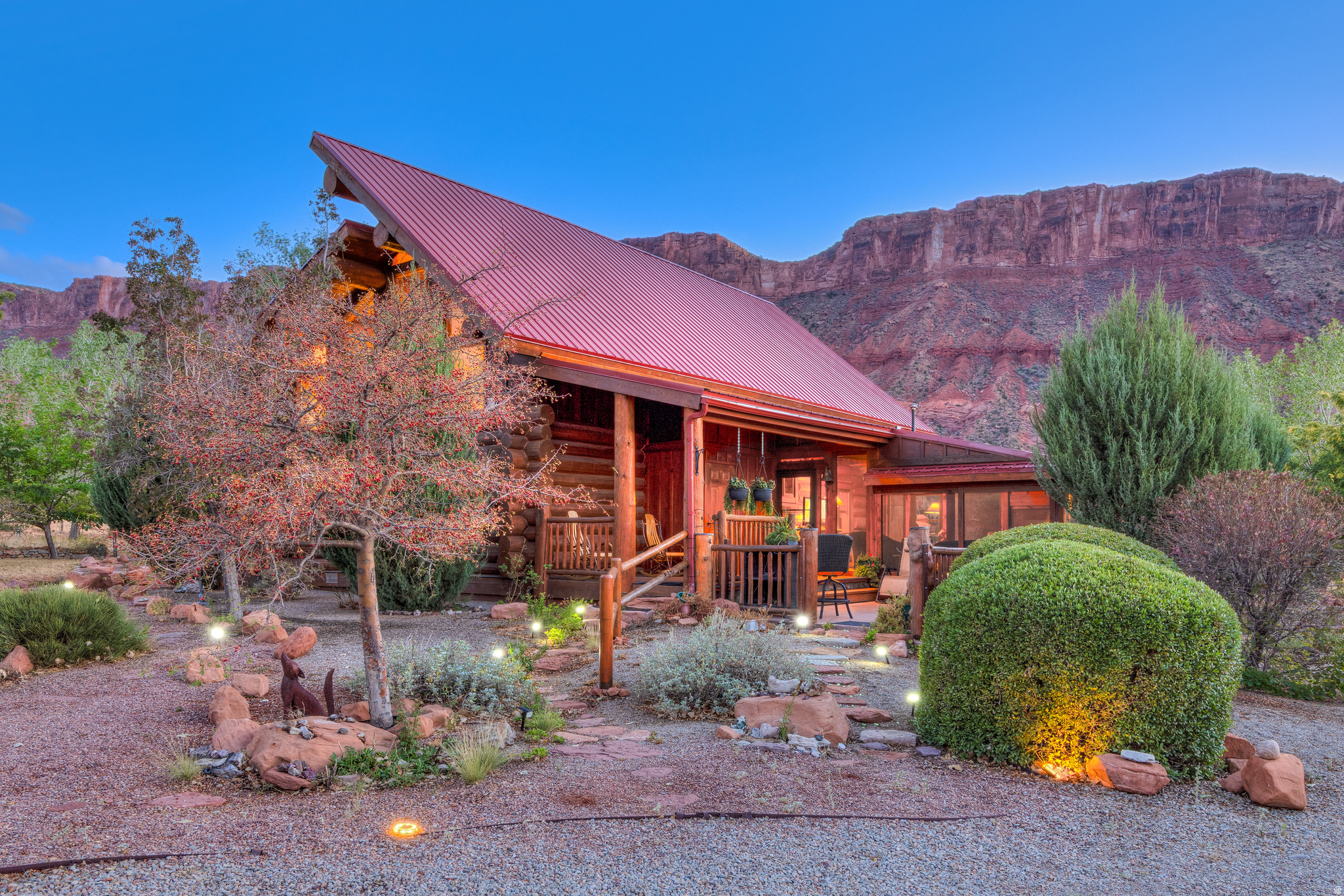 CASTLE VALLEY RIVER RANCHOS - Residential